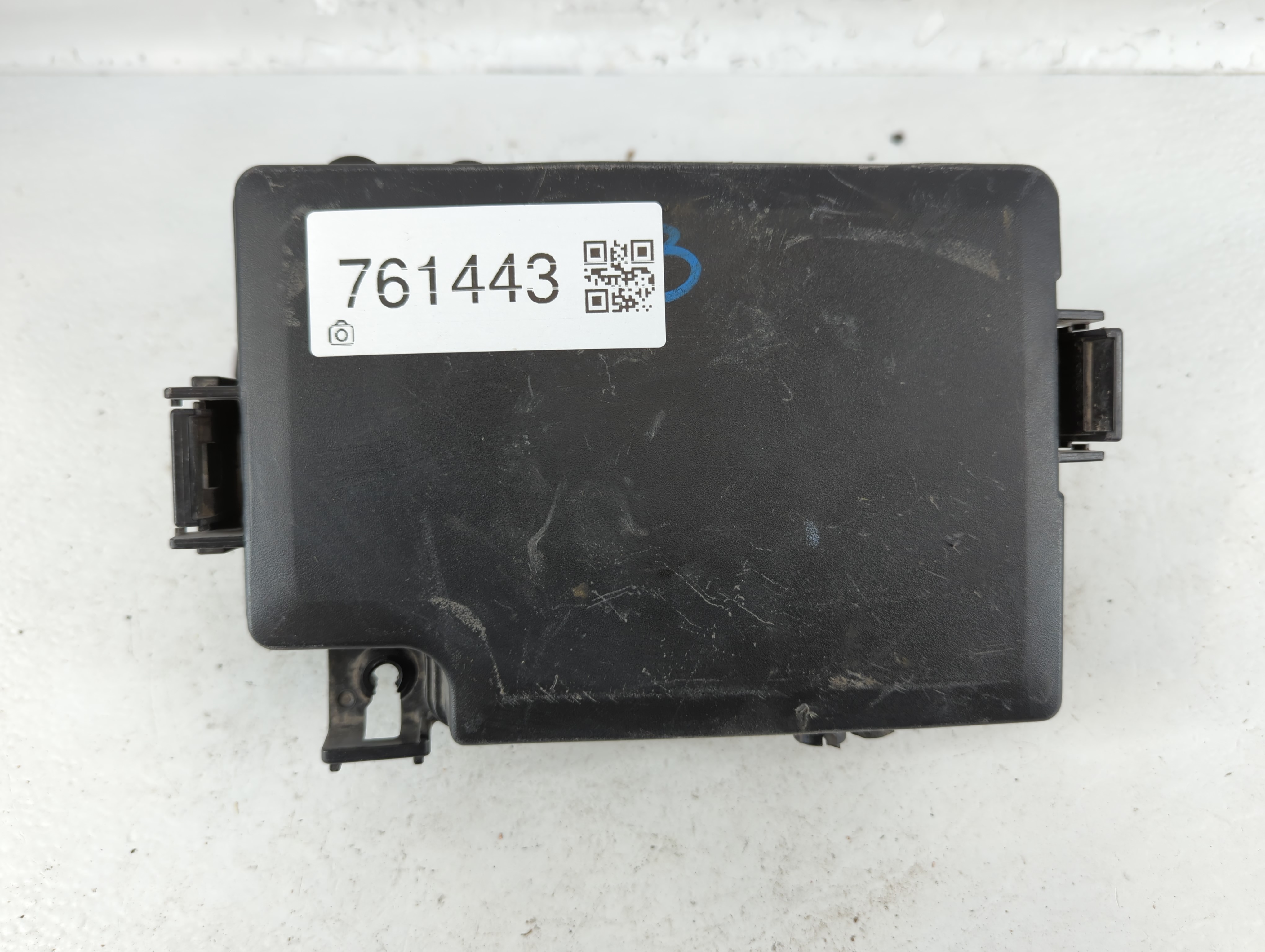 Picture of 2019-2020 Hyundai Elantra Fusebox Fuse Box Relay Module 91956-f2025 761443