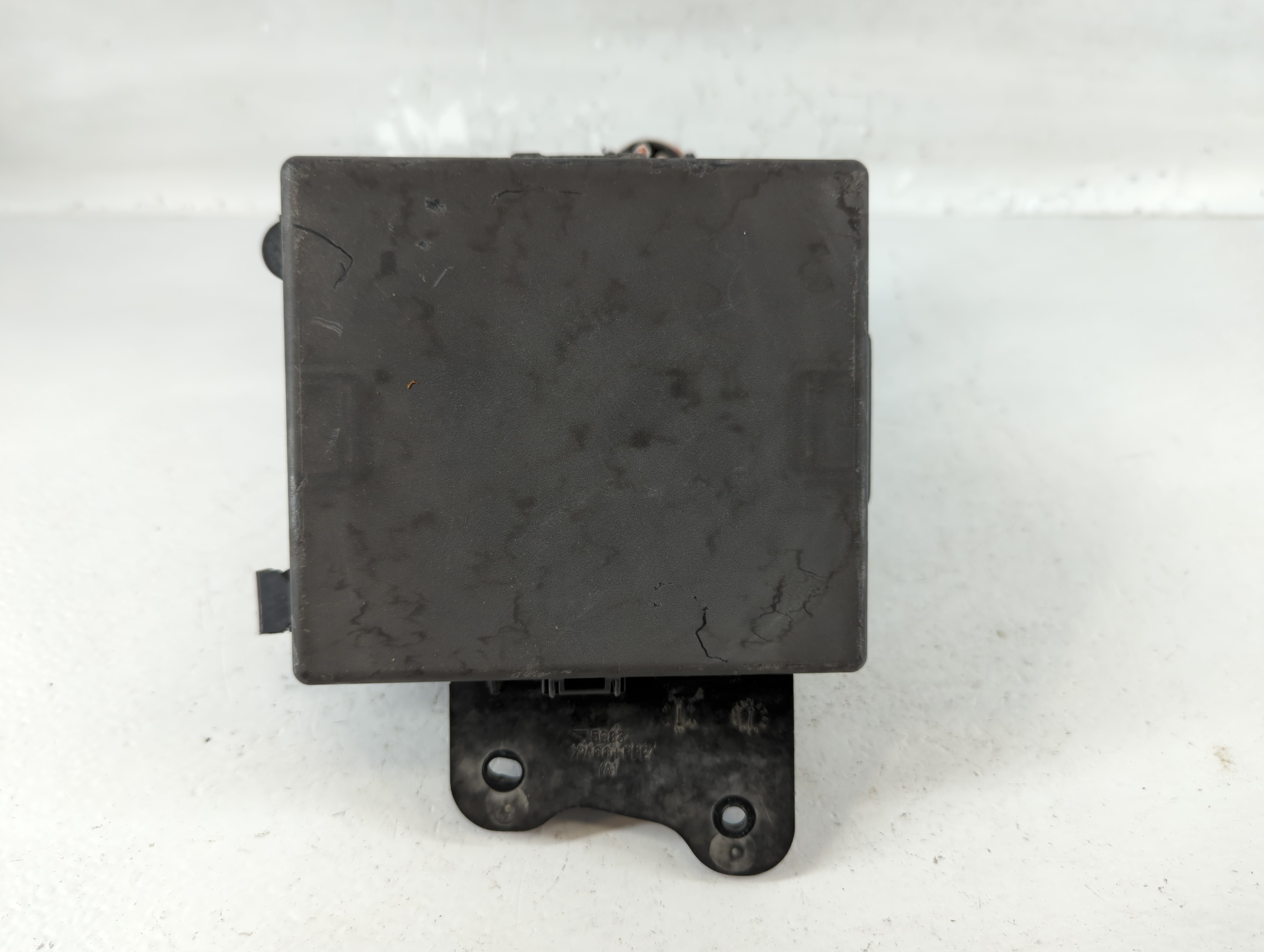 2006-2009 Suzuki Grand Vitara Fusebox Fuse Box Relay Module 761467 - Oemusedautoparts1.com