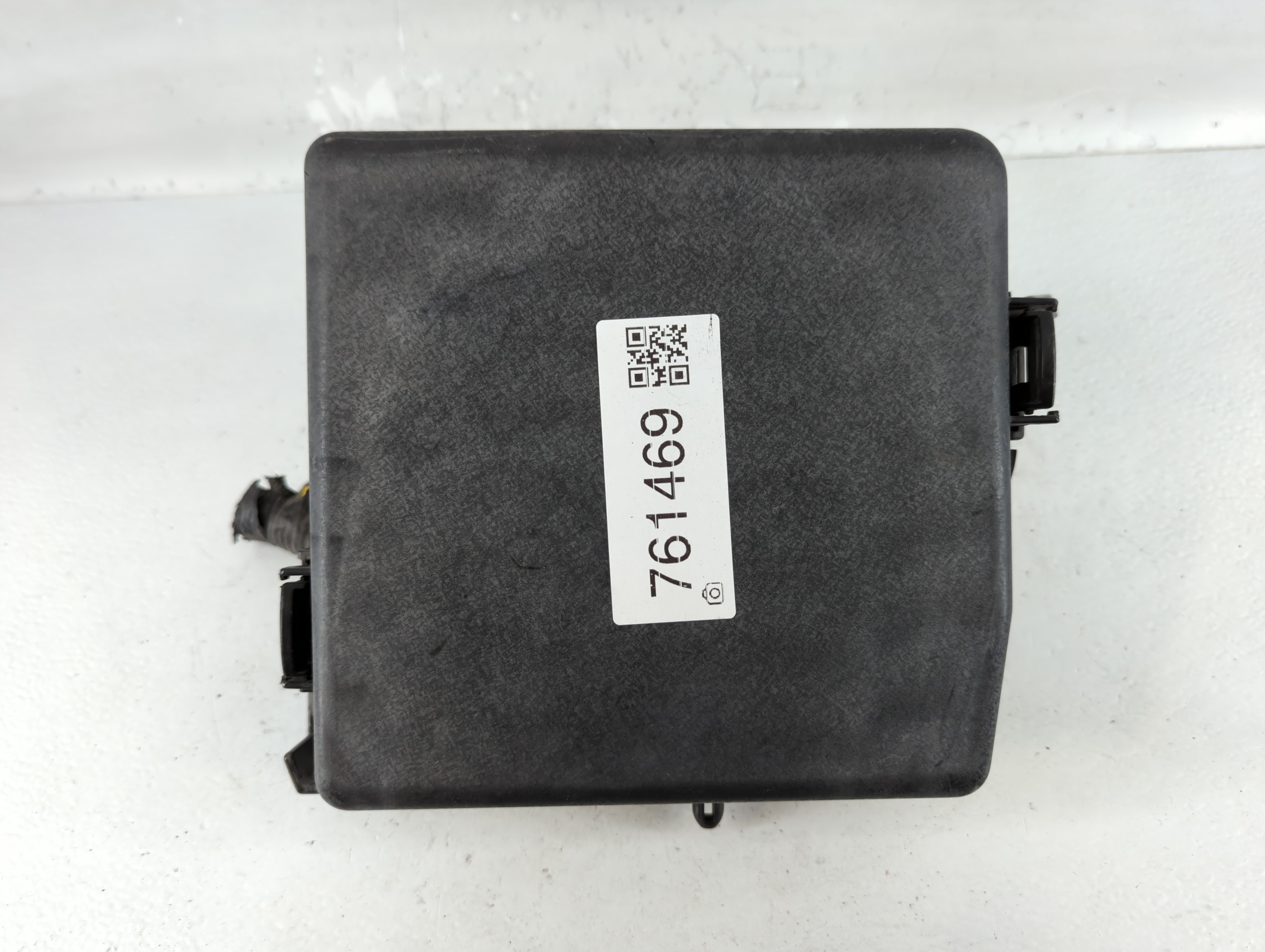 2015-2018 Kia Sedona Fusebox Fuse Box Relay Module 91950-a9320 761469 - Oemusedautoparts1.com