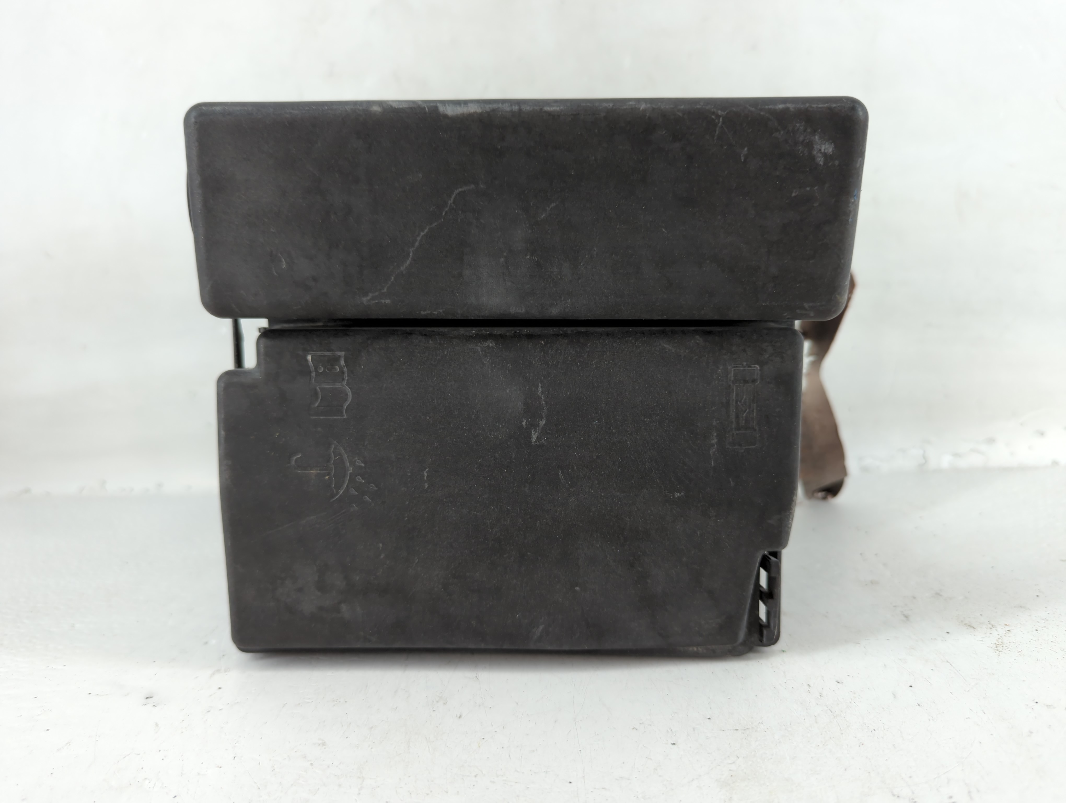 2012-2020 Volkswagen Passat Fusebox Fuse Box Relay Module 761489 - Oemusedautoparts1.com