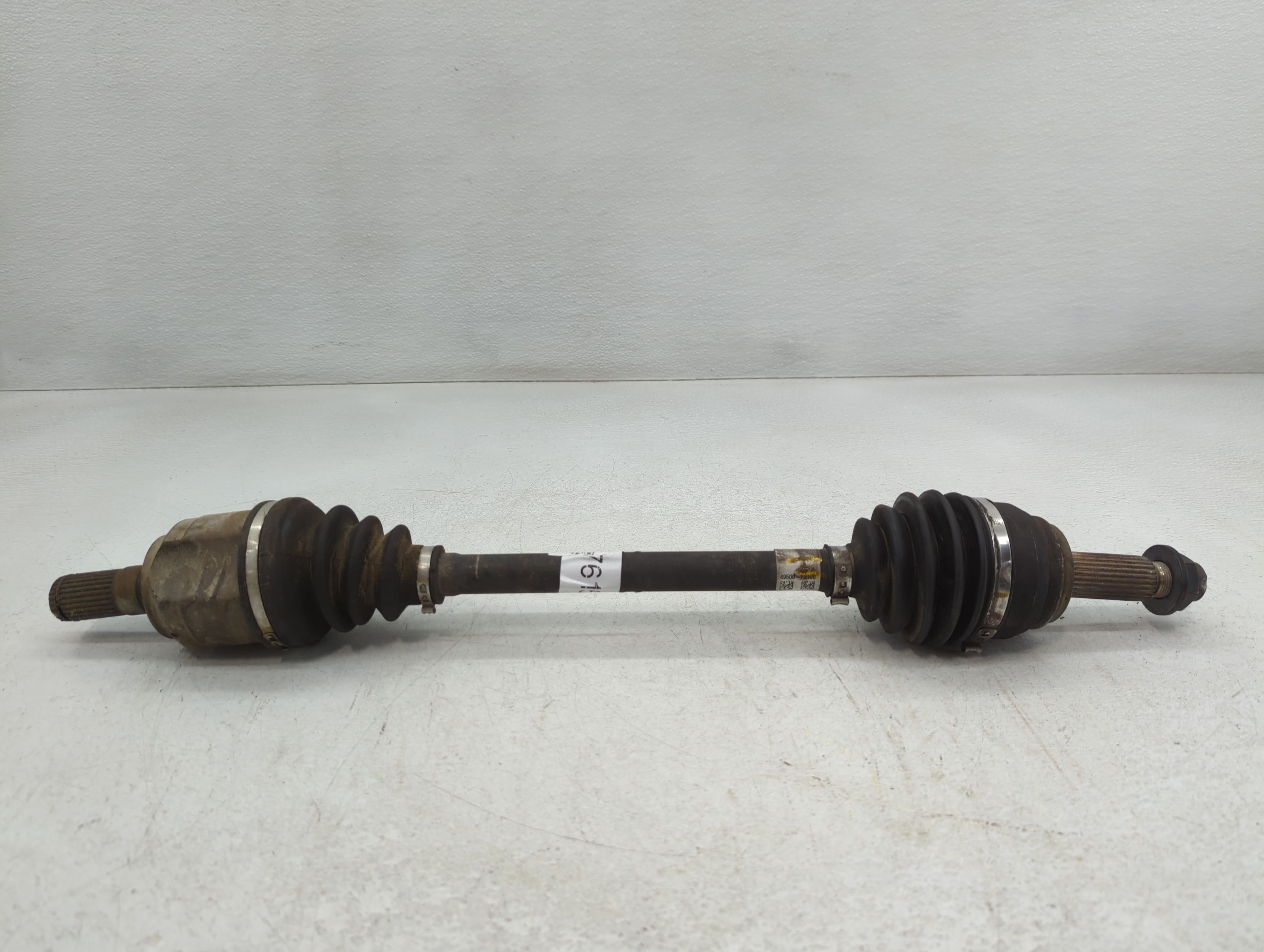 2017-2020 Hyundai Elantra Axle Shaft Front Driver Cv C/v 761535 - Oemusedautoparts1.com