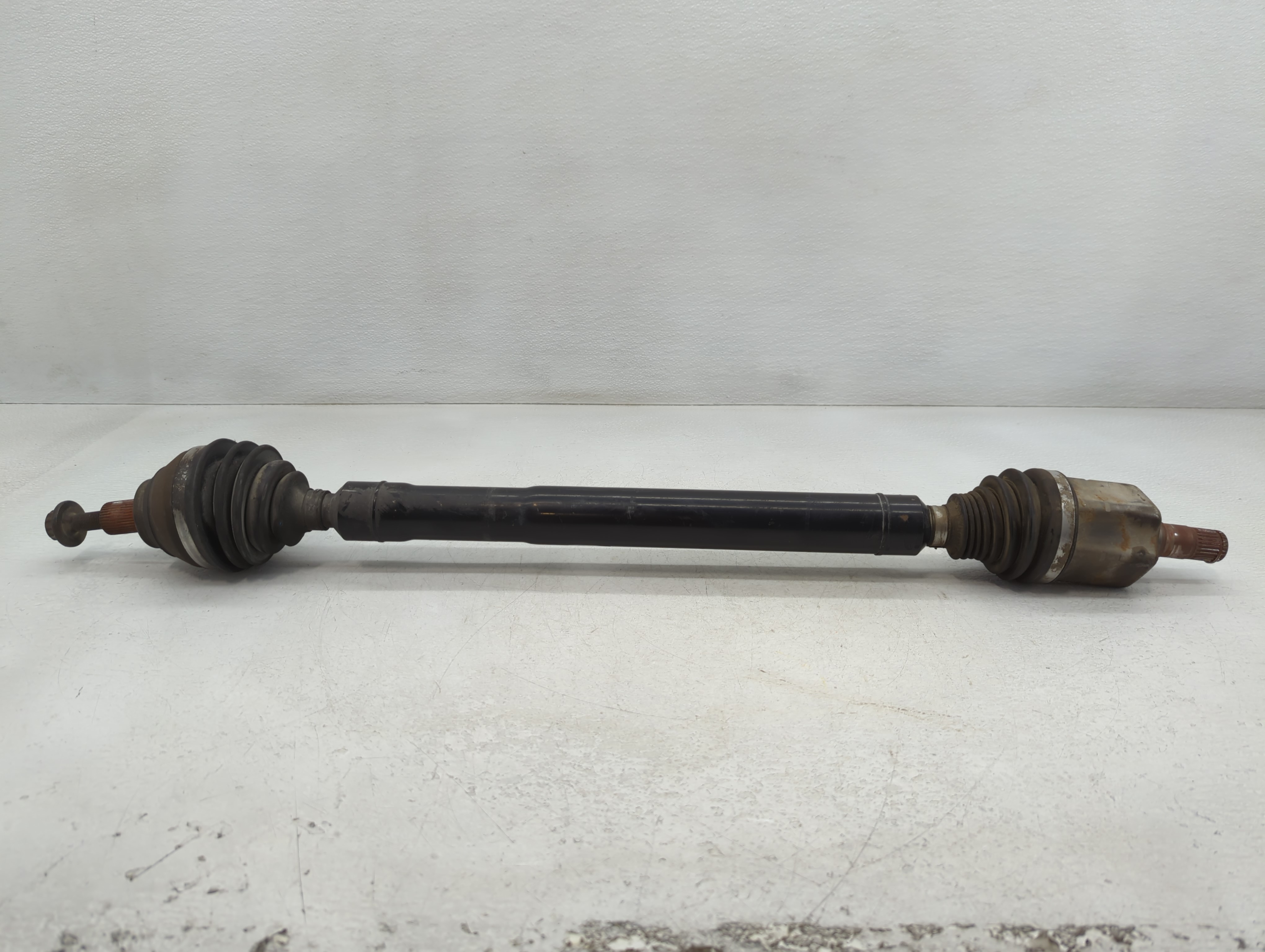 Picture of 2009-2017 Volkswagen Tiguan Axle Shaft Front Passenger Cv C/v 761573