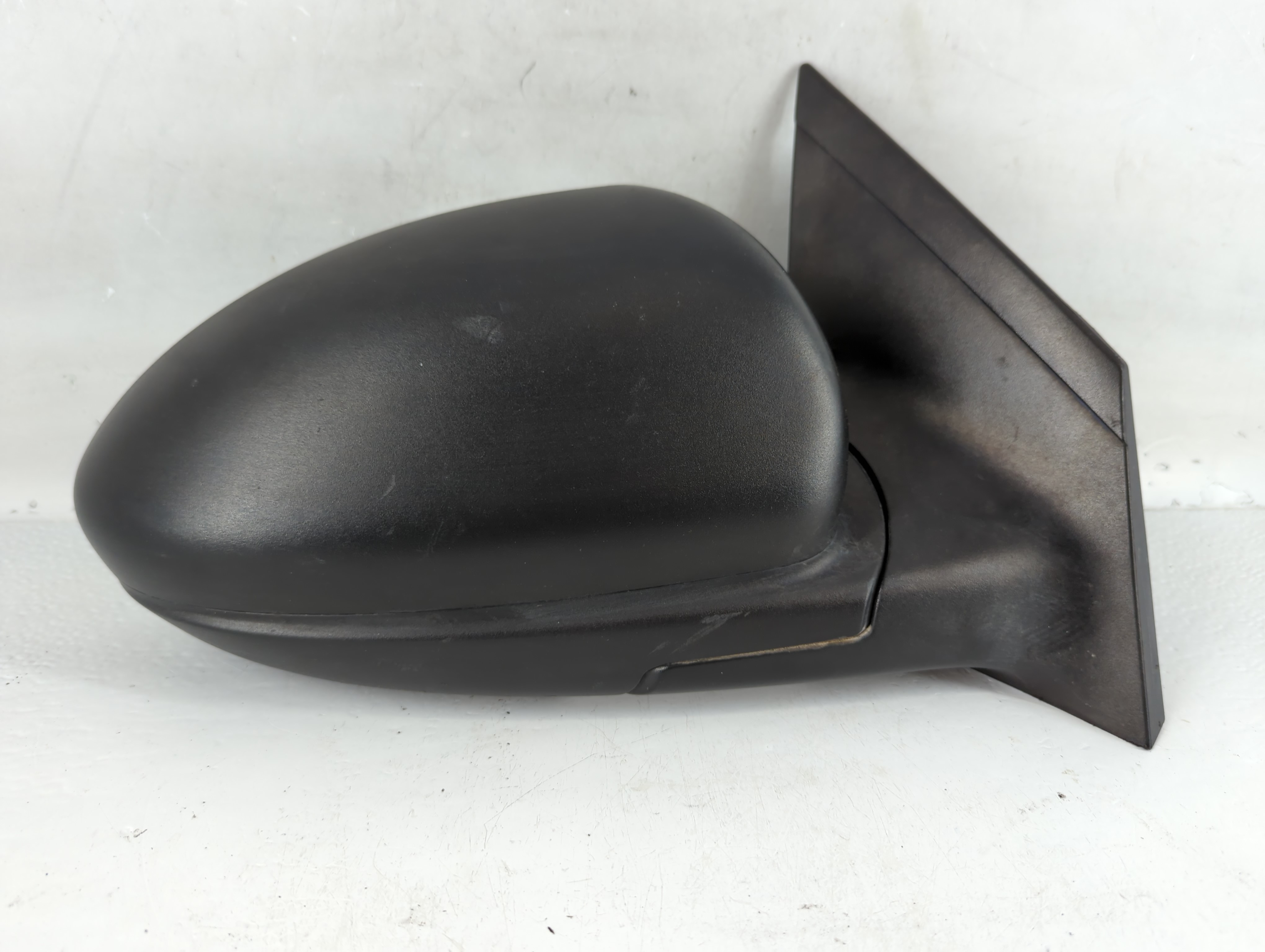 2011-2016 Chevrolet Cruze Passenger Right Side View Power Door Mirror 761652 - Oemusedautoparts1.com