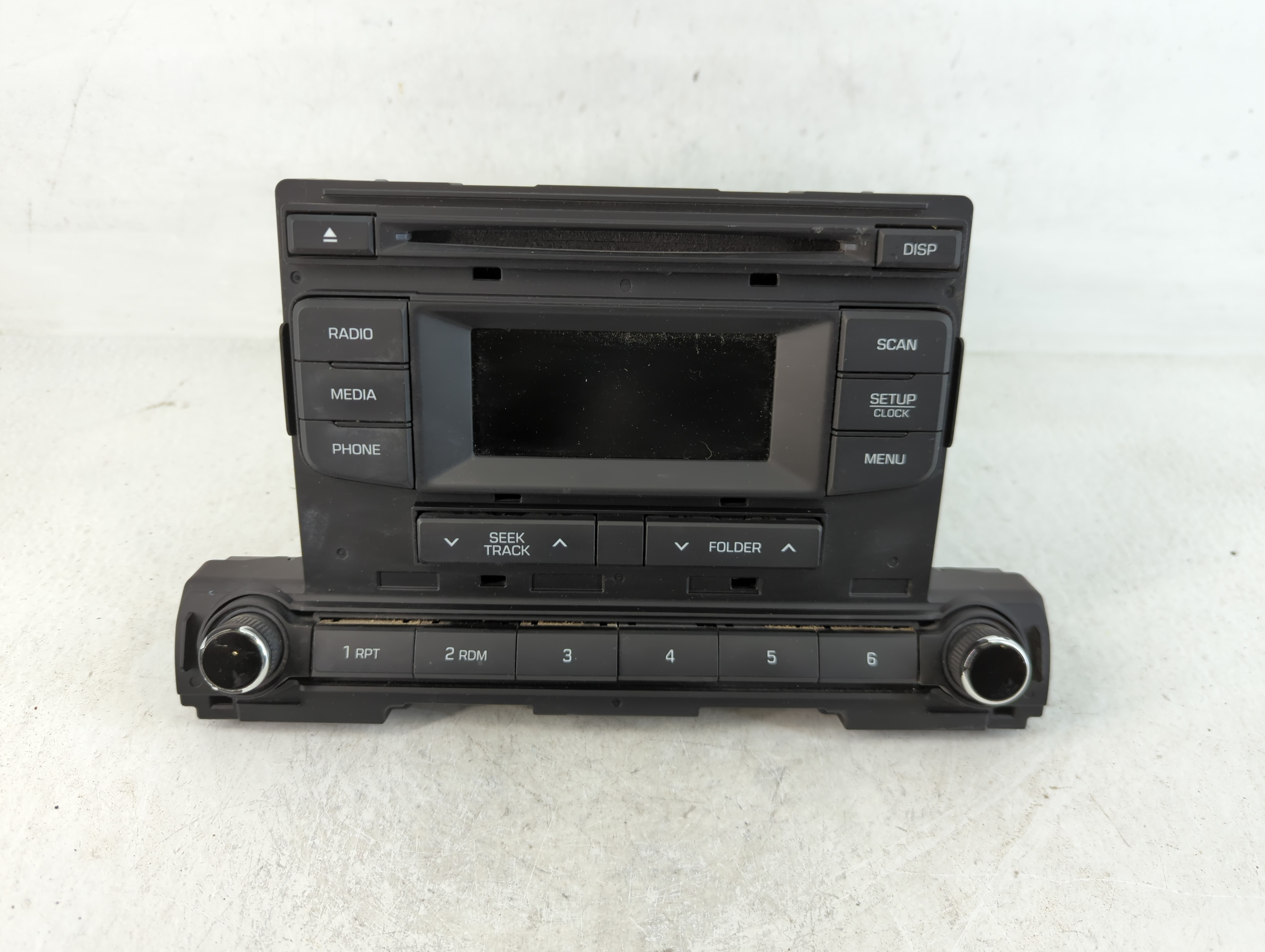 2017-2018 Hyundai Elantra Am Fm Cd Player Radio Receiver 761662 - Oemusedautoparts1.com