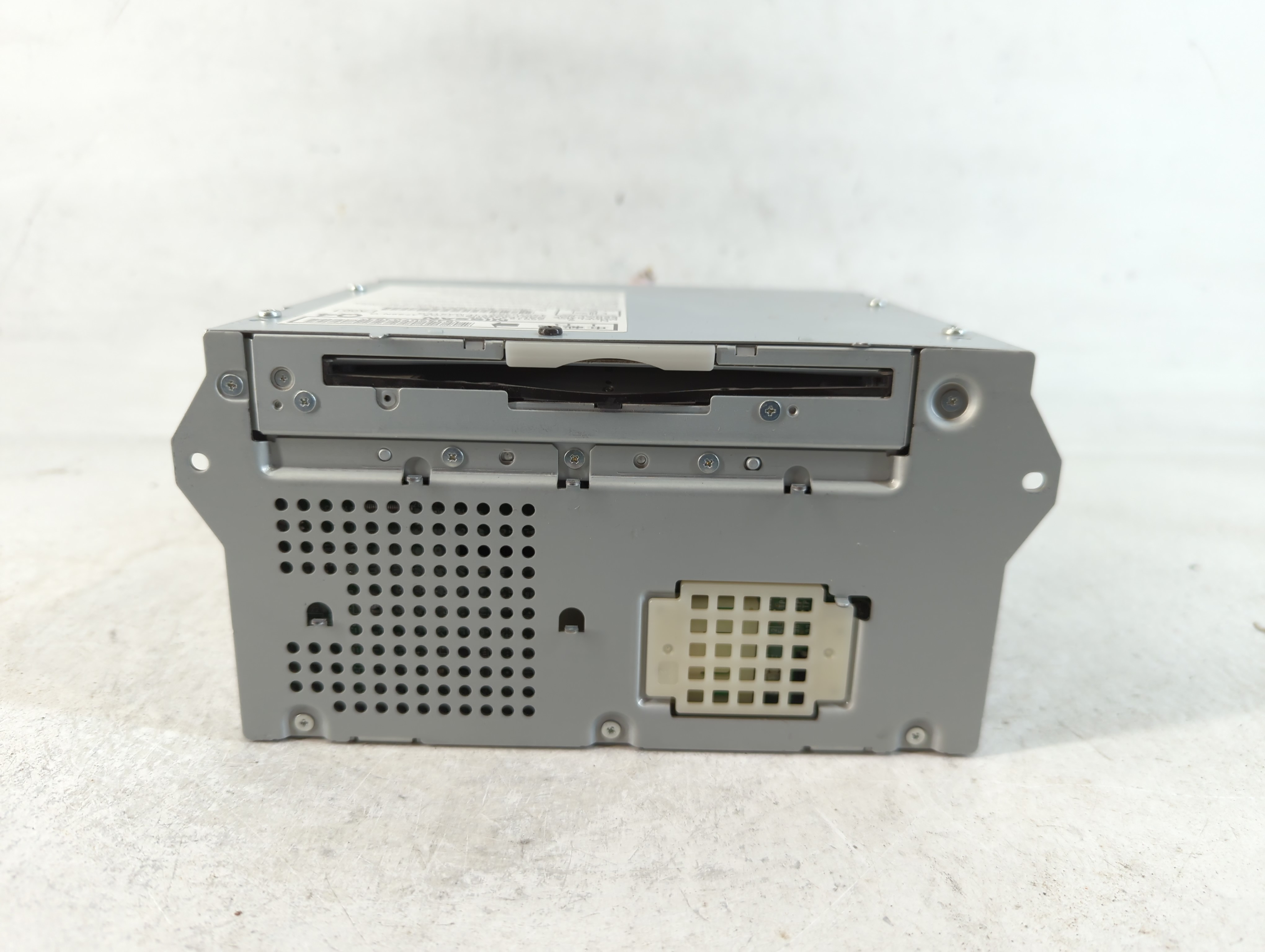 2015-2016 Infiniti Qx60 Am Fm Cd Player Radio Receiver 761670 - Oemusedautoparts1.com