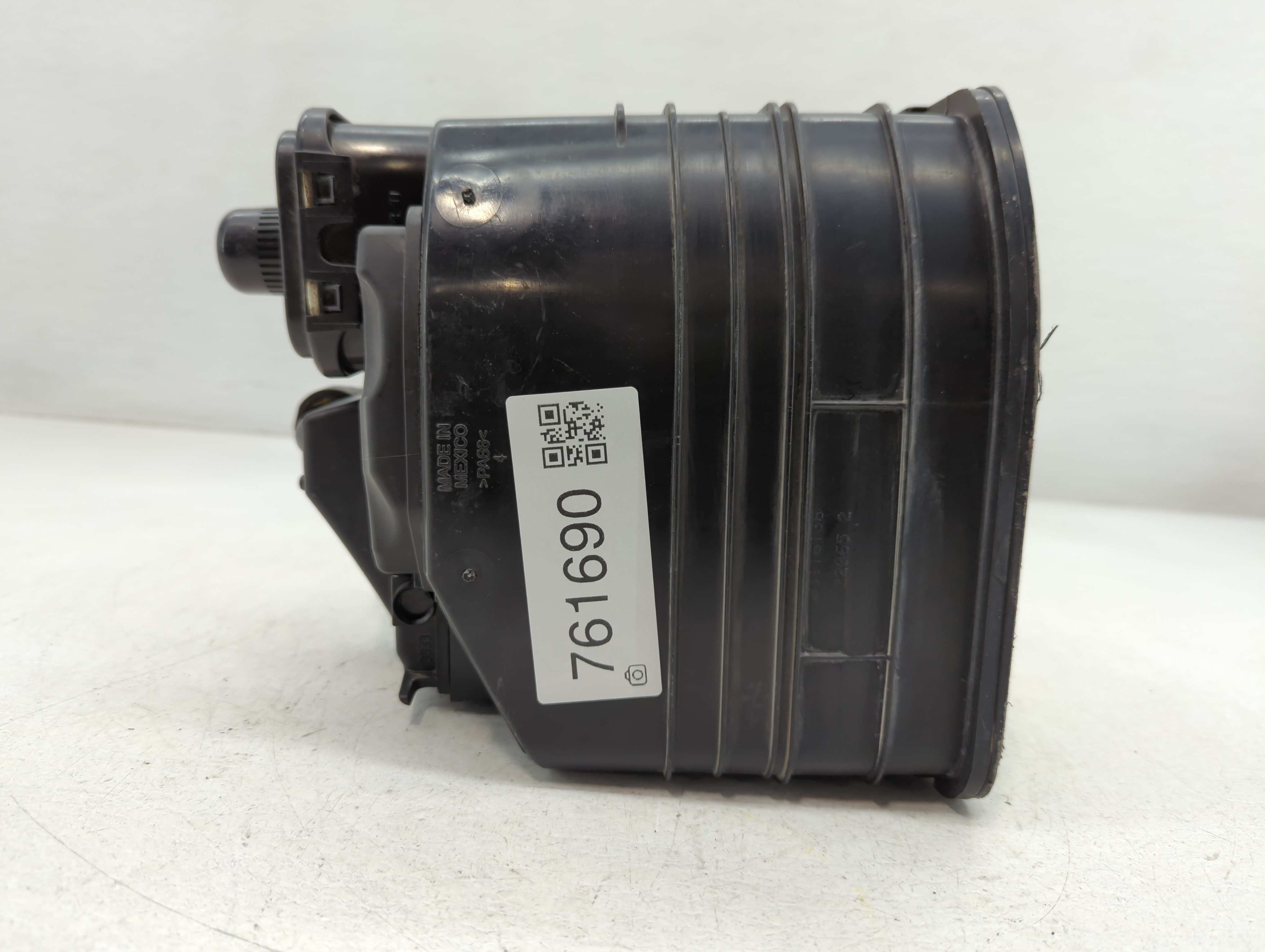 2017 Chevrolet Impala Fuel Vapor Charcoal Canister 761690 - Oemusedautoparts1.com