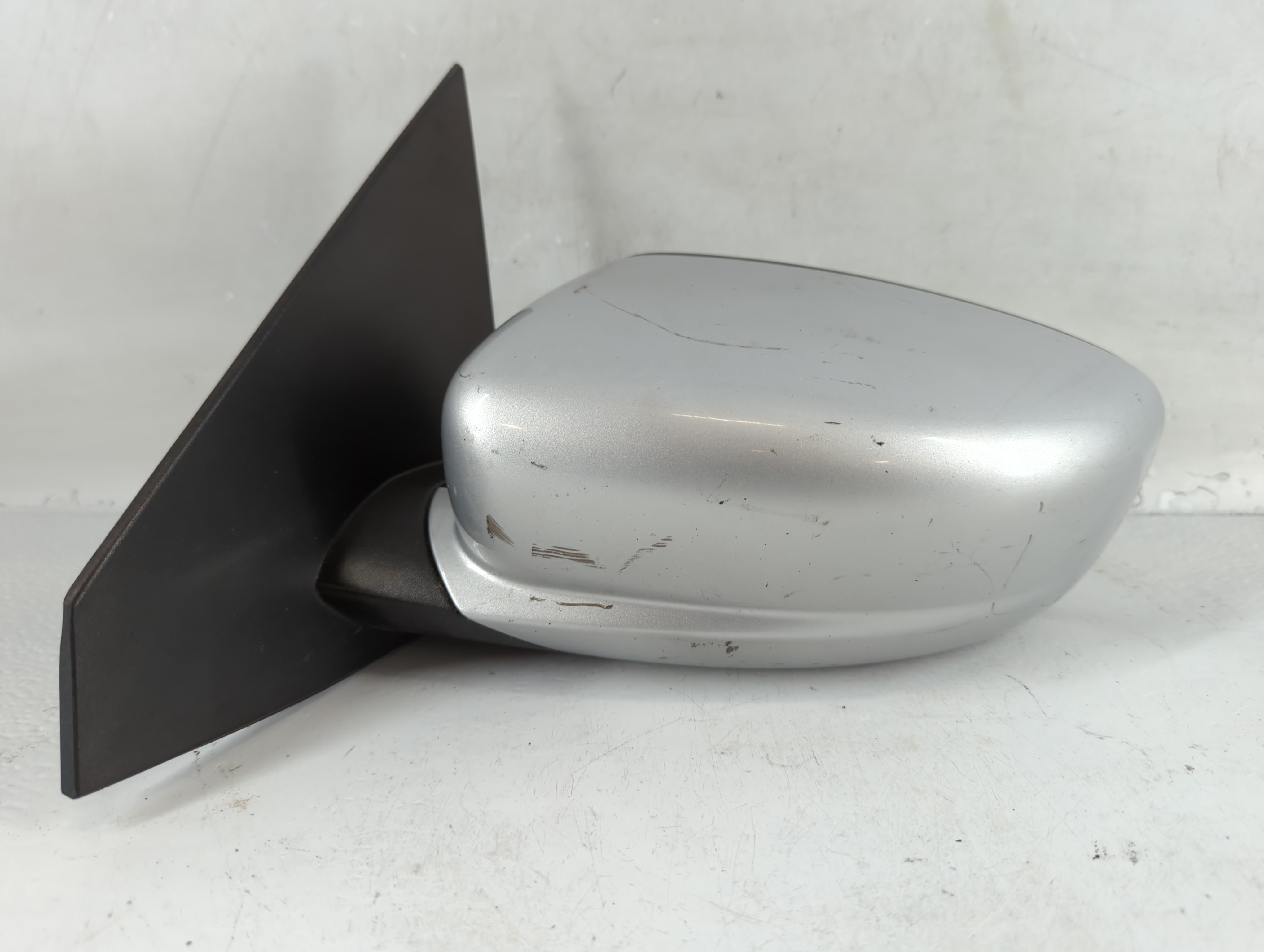 2013-2016 Dodge Dart Driver Left Side View Power Door Mirror Grey 761708 - Oemusedautoparts1.com