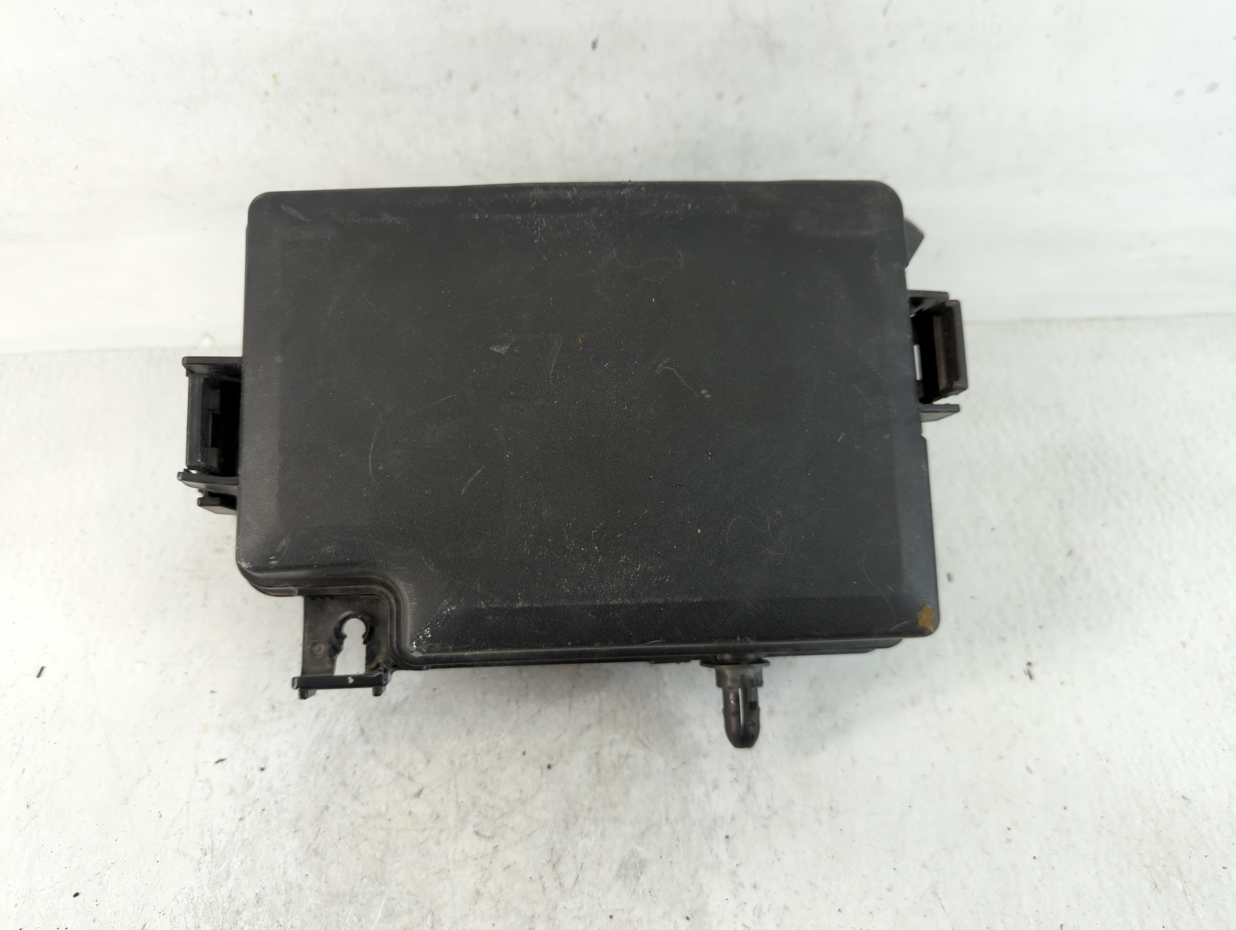 Picture of 2020-2020 Kia Forte Fusebox Fuse Box Relay Module 91470 M7180 761738