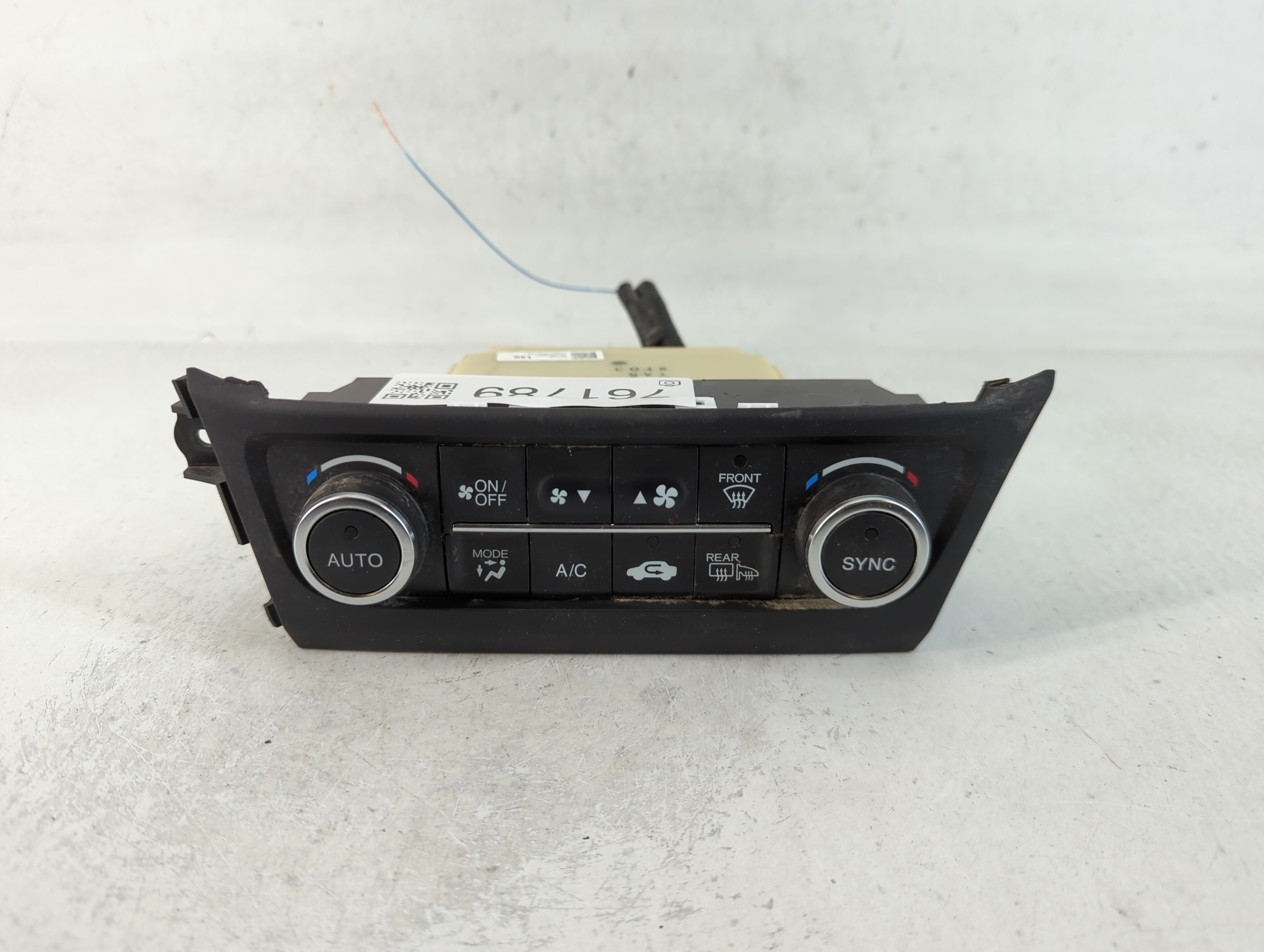 Hyundai Elantra Ac Heater Climate Control 23120025923|79600 T3r A510 M1 761789 - Oemusedautoparts1.com