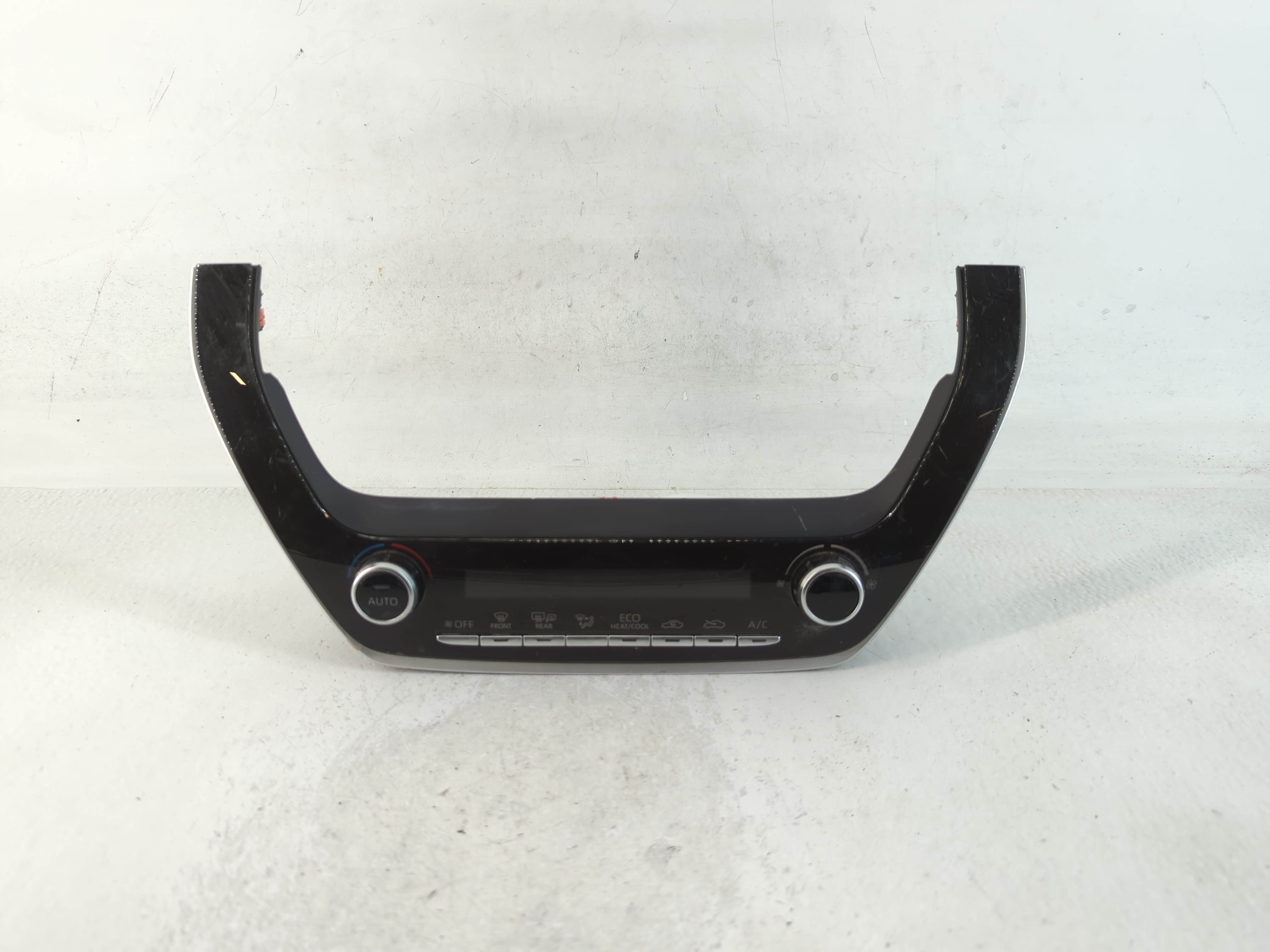 2015-2018 Ford Focus Ac Heater Climate Control 75k714>abg< 761807 - Oemusedautoparts1.com