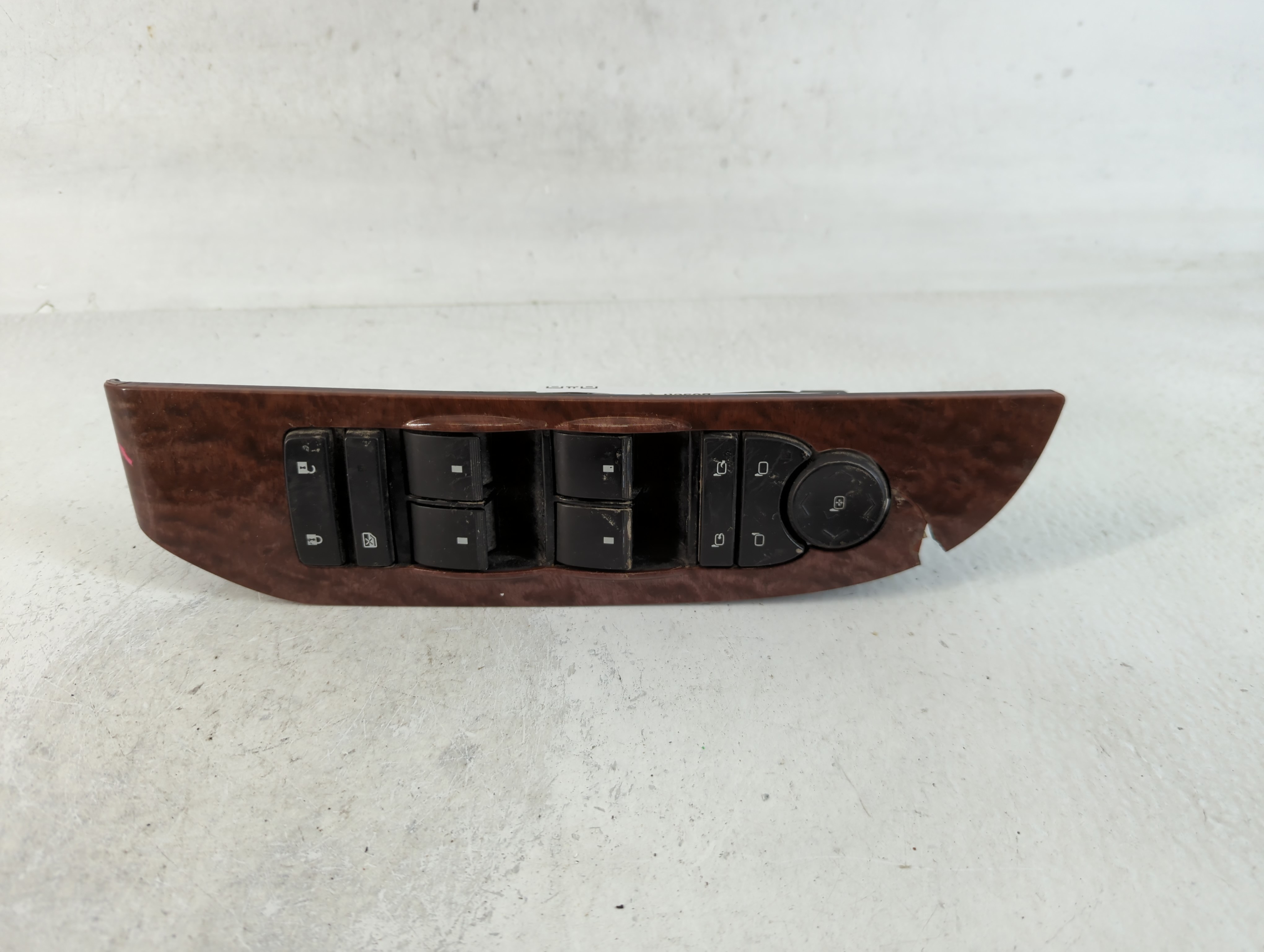 2007-2014 Gmc Yukon Xl 1500 Driver Left Door Master Power Window Switch 761848 - Oemusedautoparts1.com