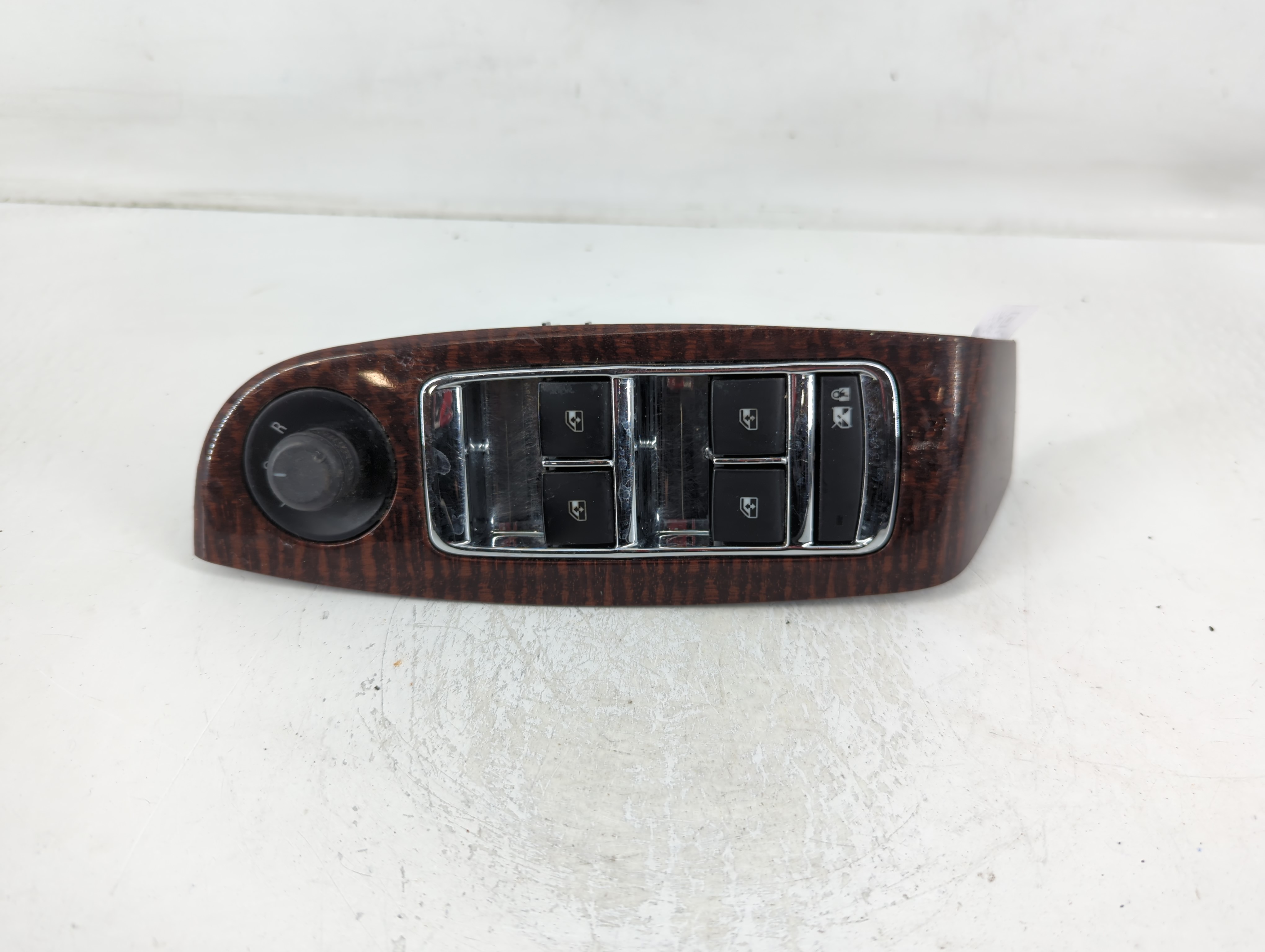 2013-2013 Chevrolet Malibu Driver Left Door Master Power Window Switch 761865 - Oemusedautoparts1.com