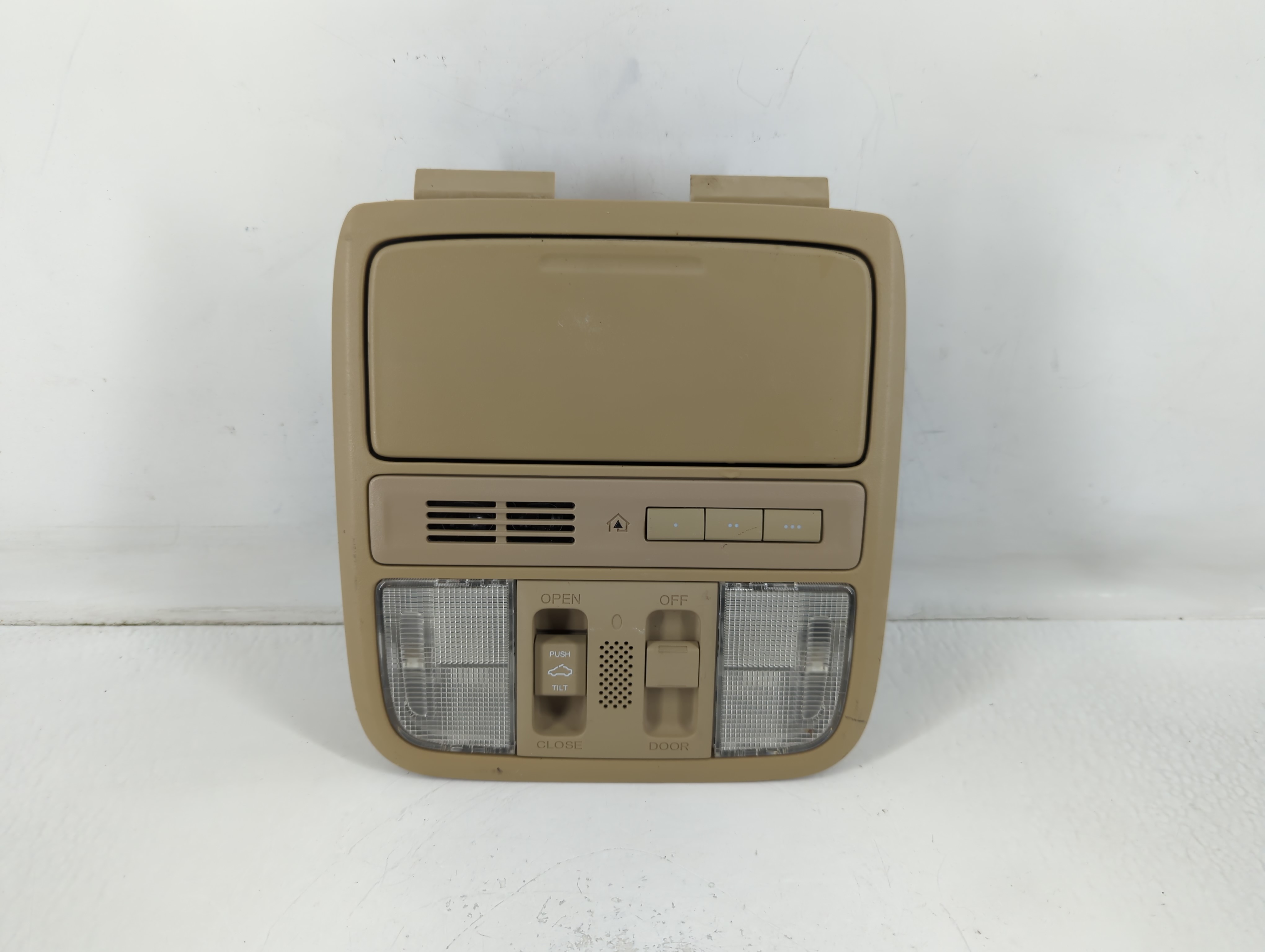 2011 Honda Accord Overhead Roof Console 761936 - Oemusedautoparts1.com