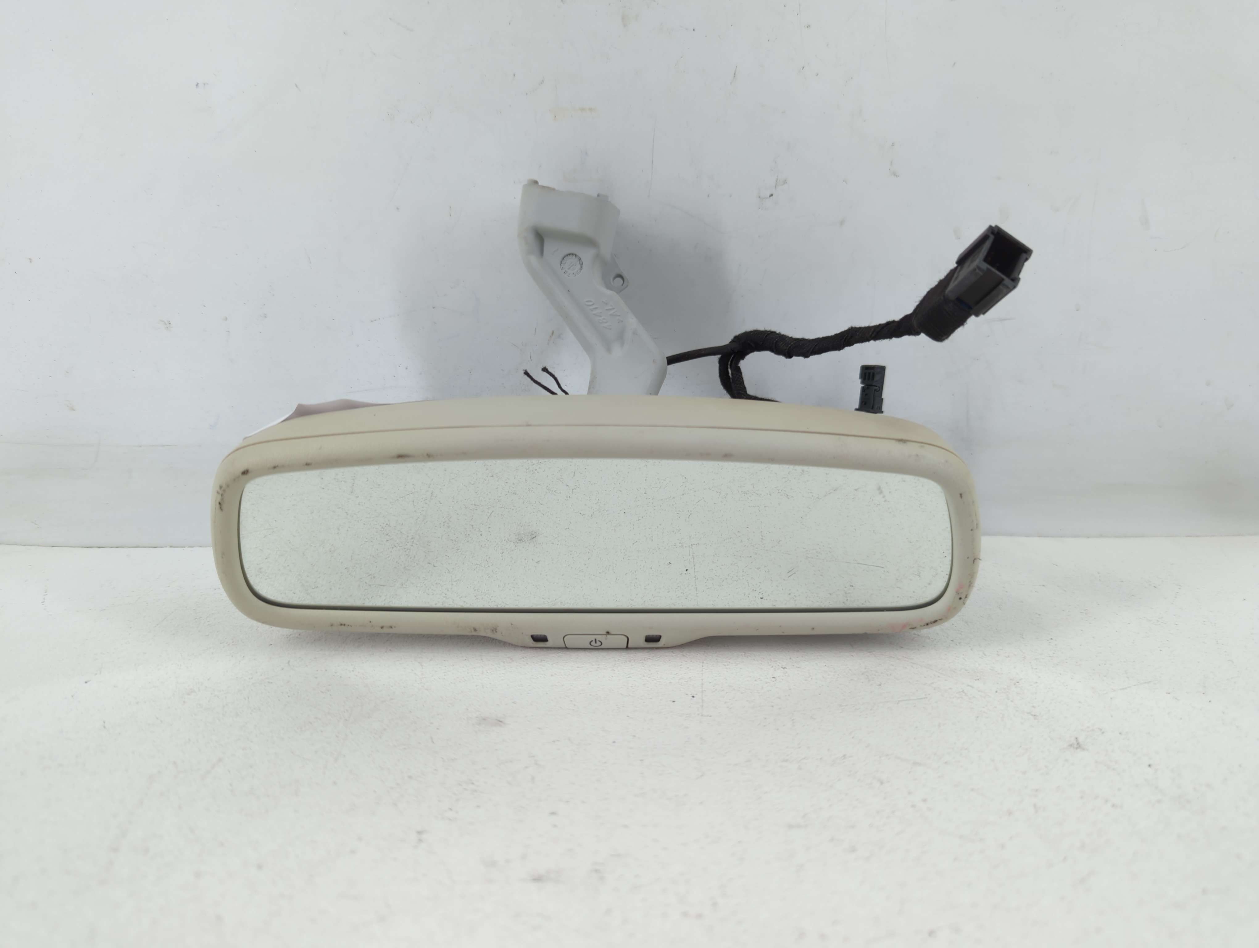 2014 Fiat 500 Interior Rear View Mirror Oem 762126 - Oemusedautoparts1.com
