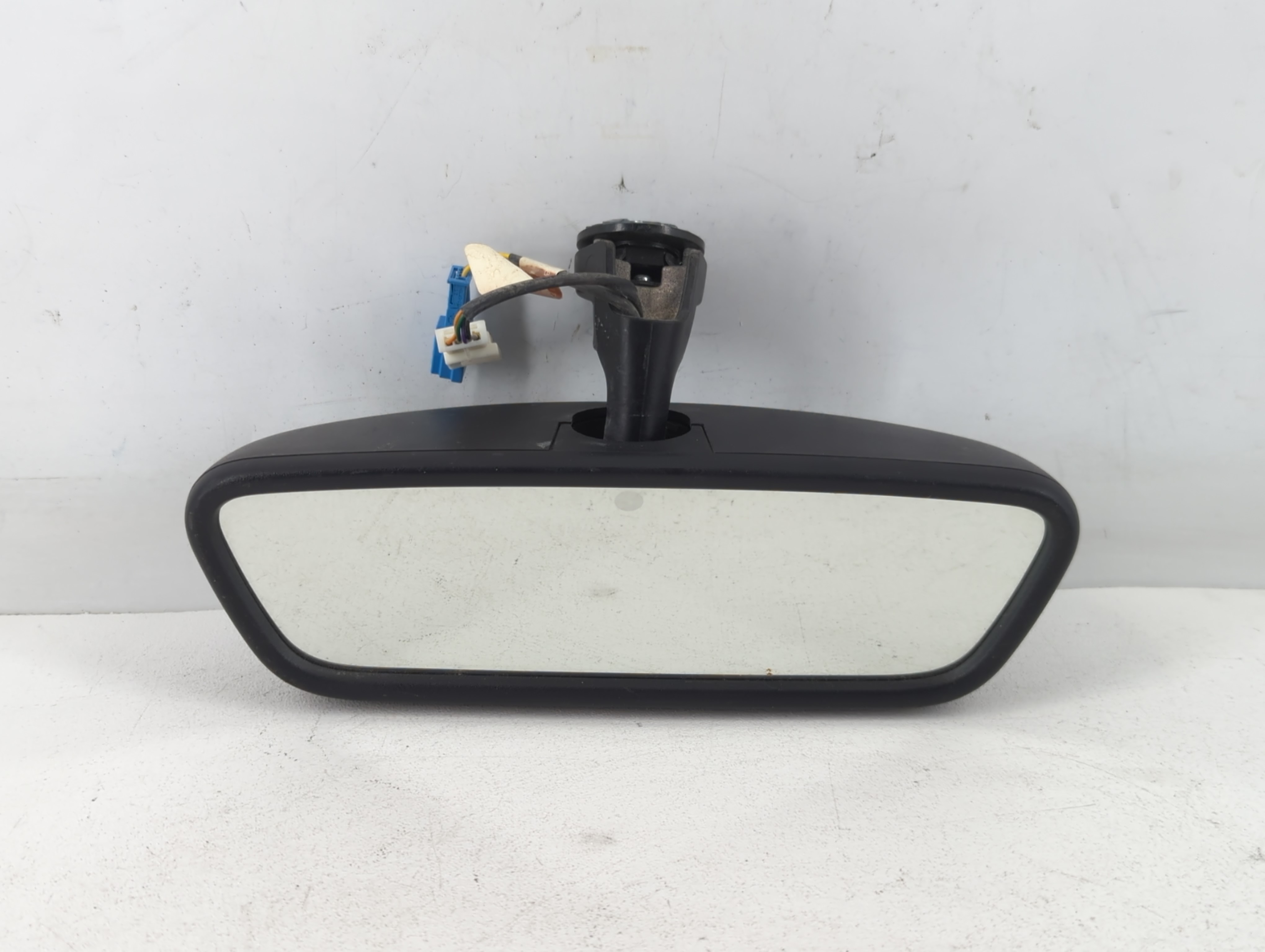 2017-2019 Infiniti Qx30 Interior Rear View Mirror Oem 762131 - Oemusedautoparts1.com