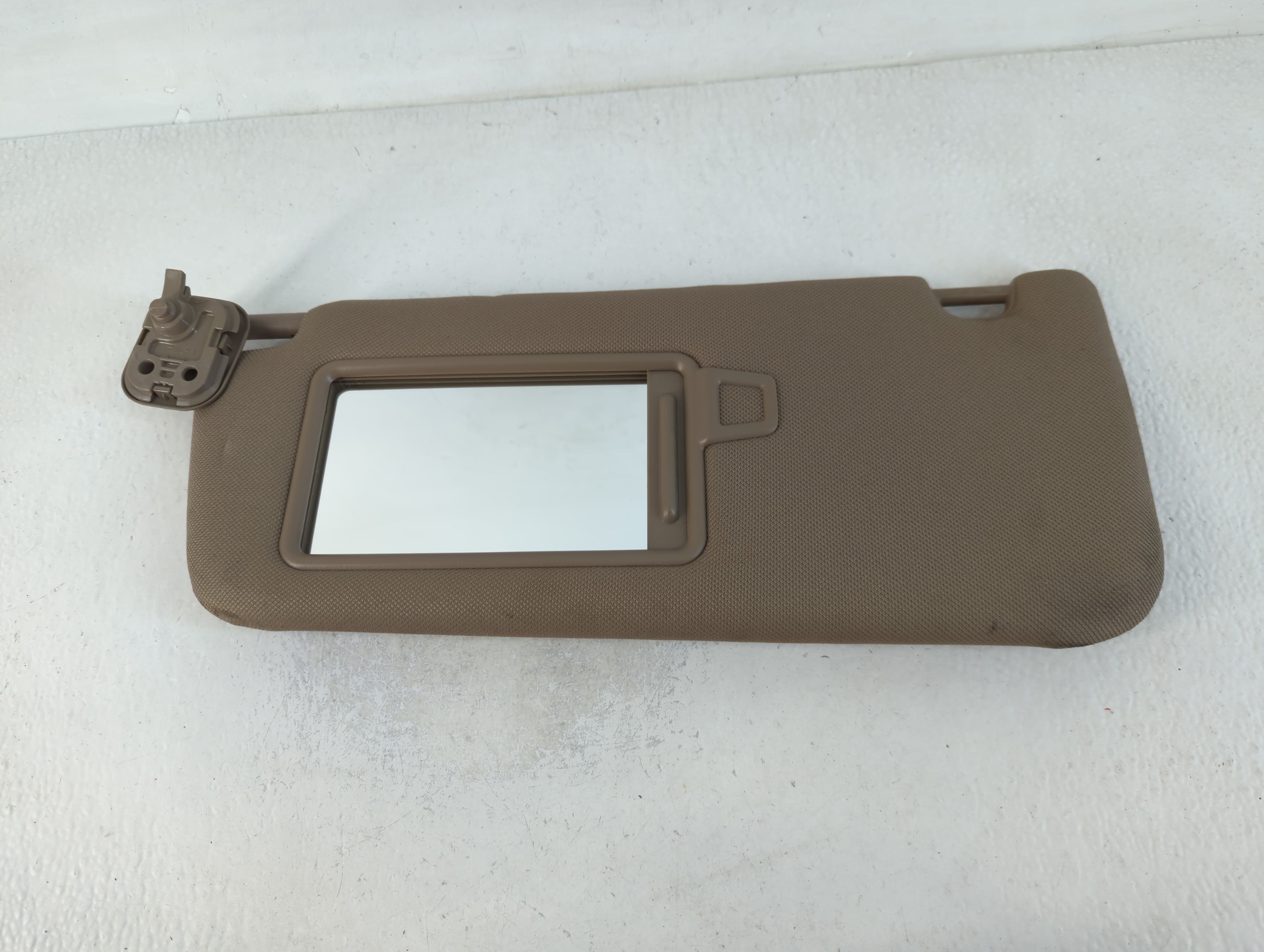 2019-2021 Hyundai Santa Fe Driver Sun Visor Mirror Left Sunvisor Dark Tan 762140 - Oemusedautoparts1.com