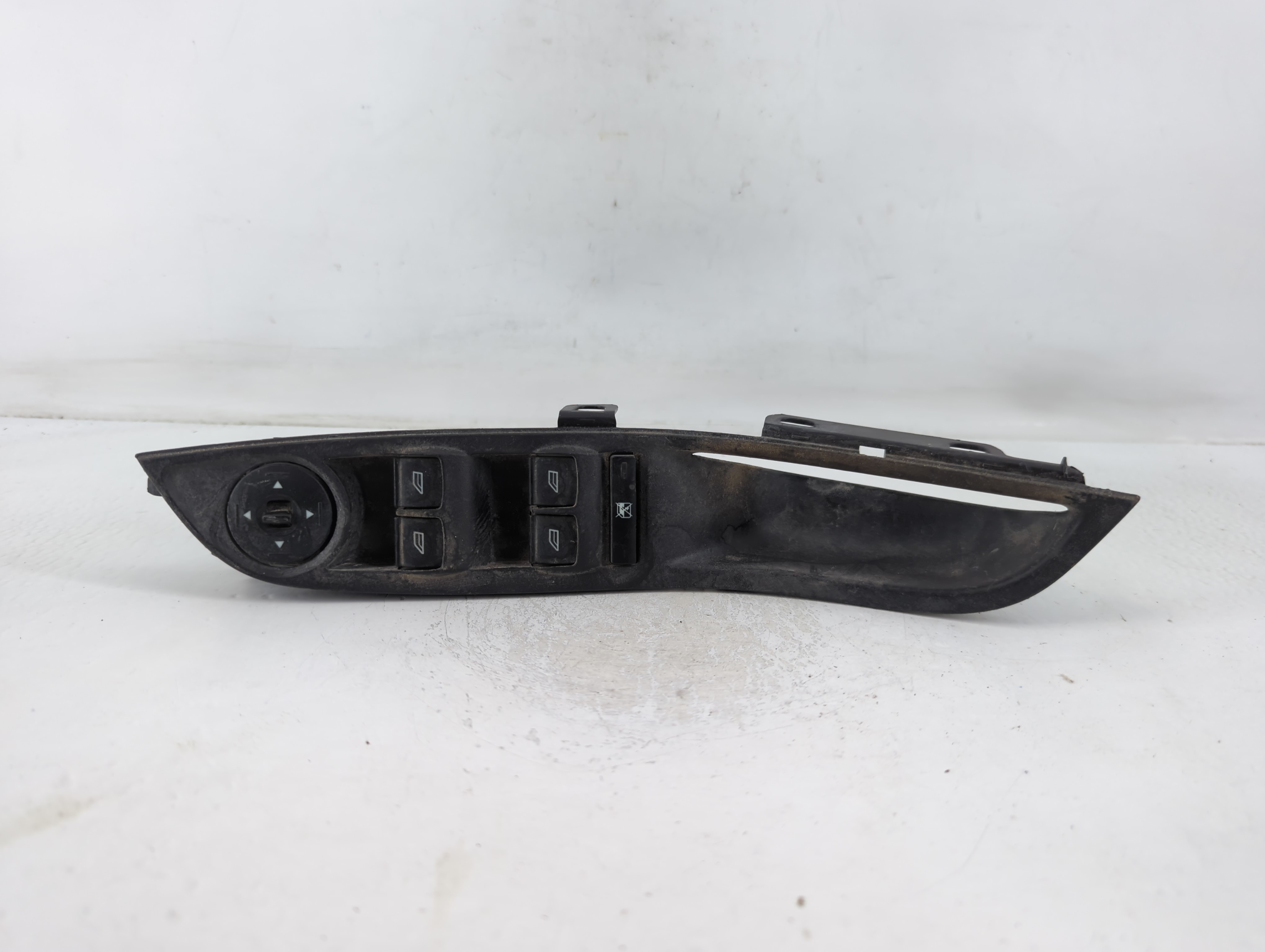 2012-2018 Ford Focus Driver Left Door Master Power Window Switch 762170 - Oemusedautoparts1.com