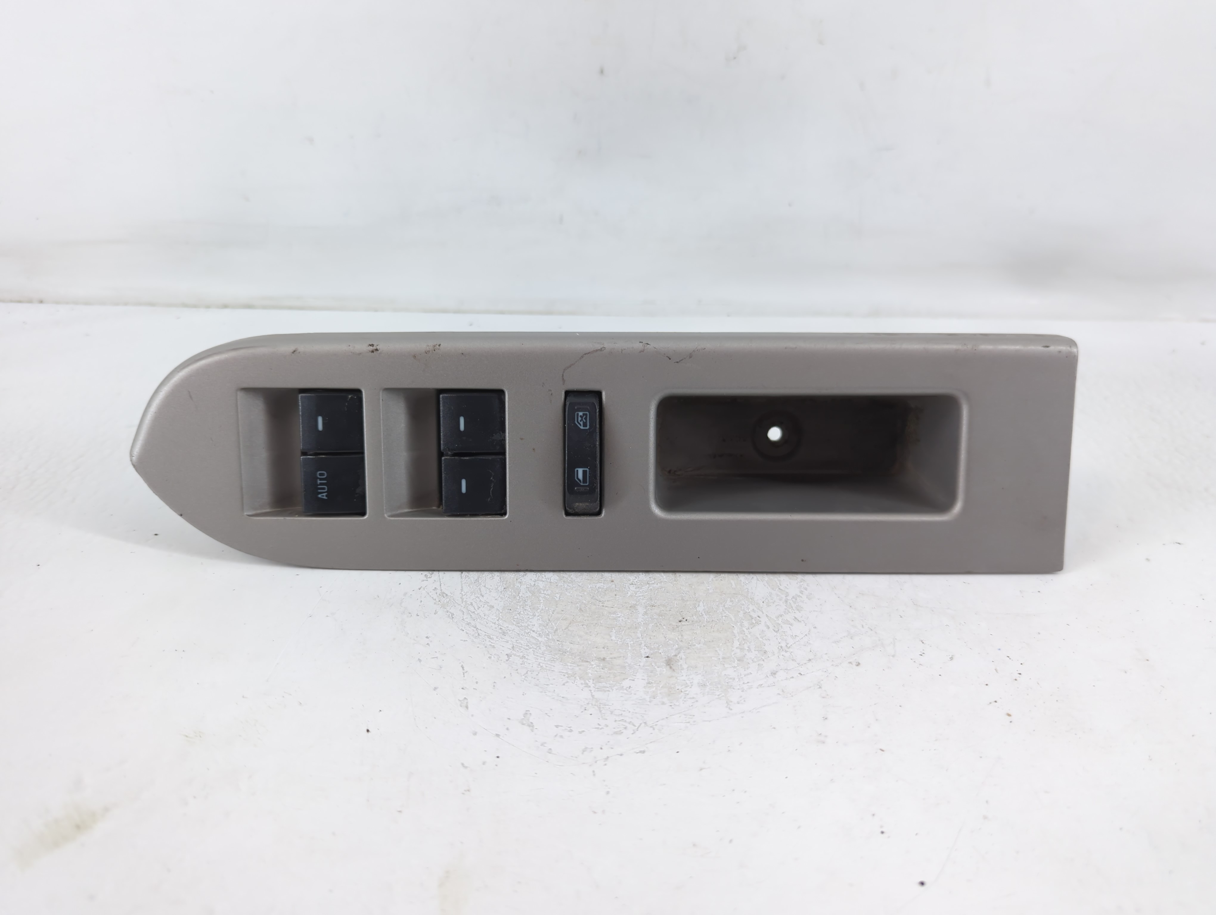 2008-2012 Ford Escape Driver Left Door Master Power Window Switch 762289 - Oemusedautoparts1.com