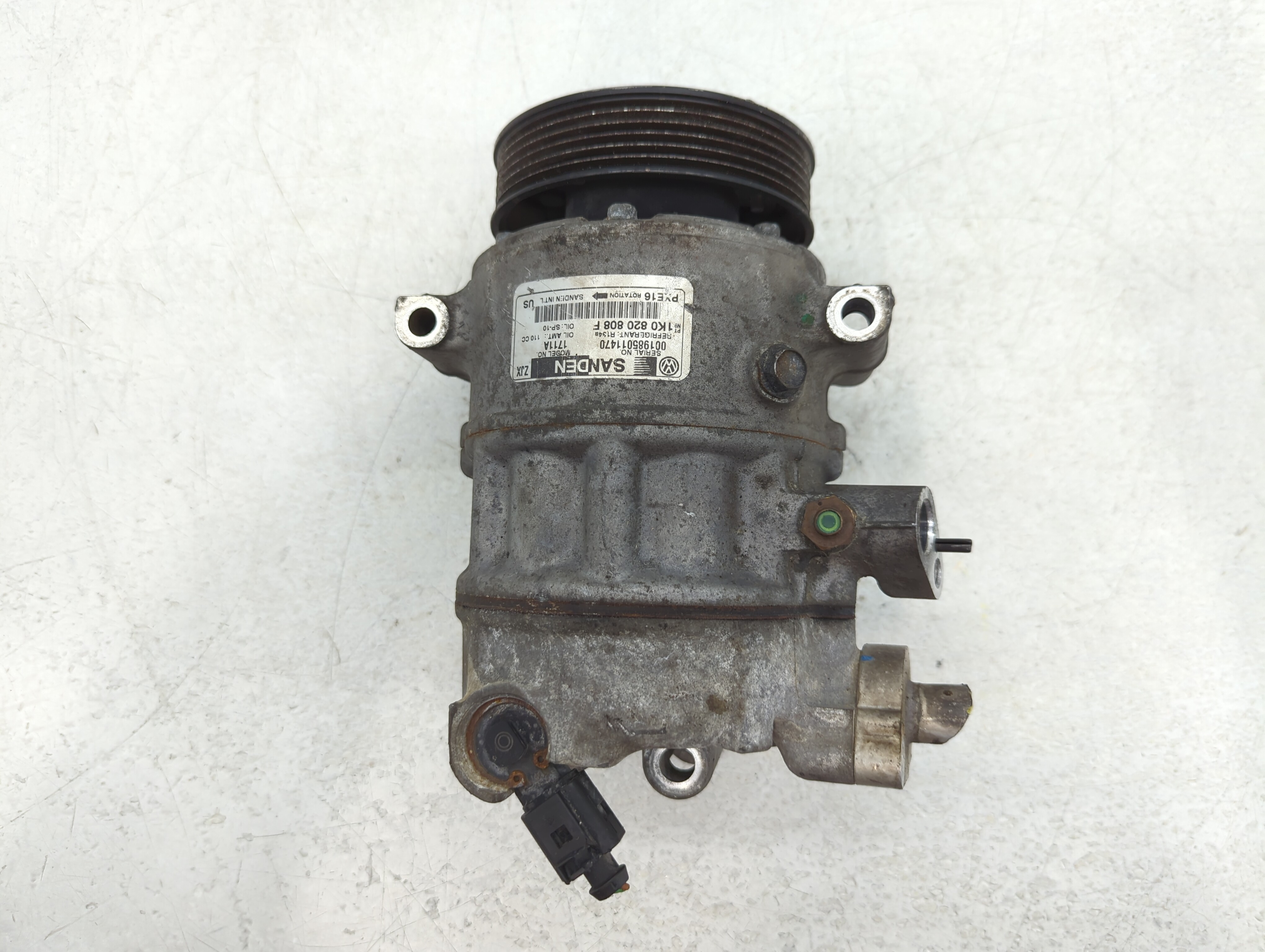 2015-2016 Volkswagen Jetta Air Conditioning A/c Ac Compressor Oem 762334 - Oemusedautoparts1.com