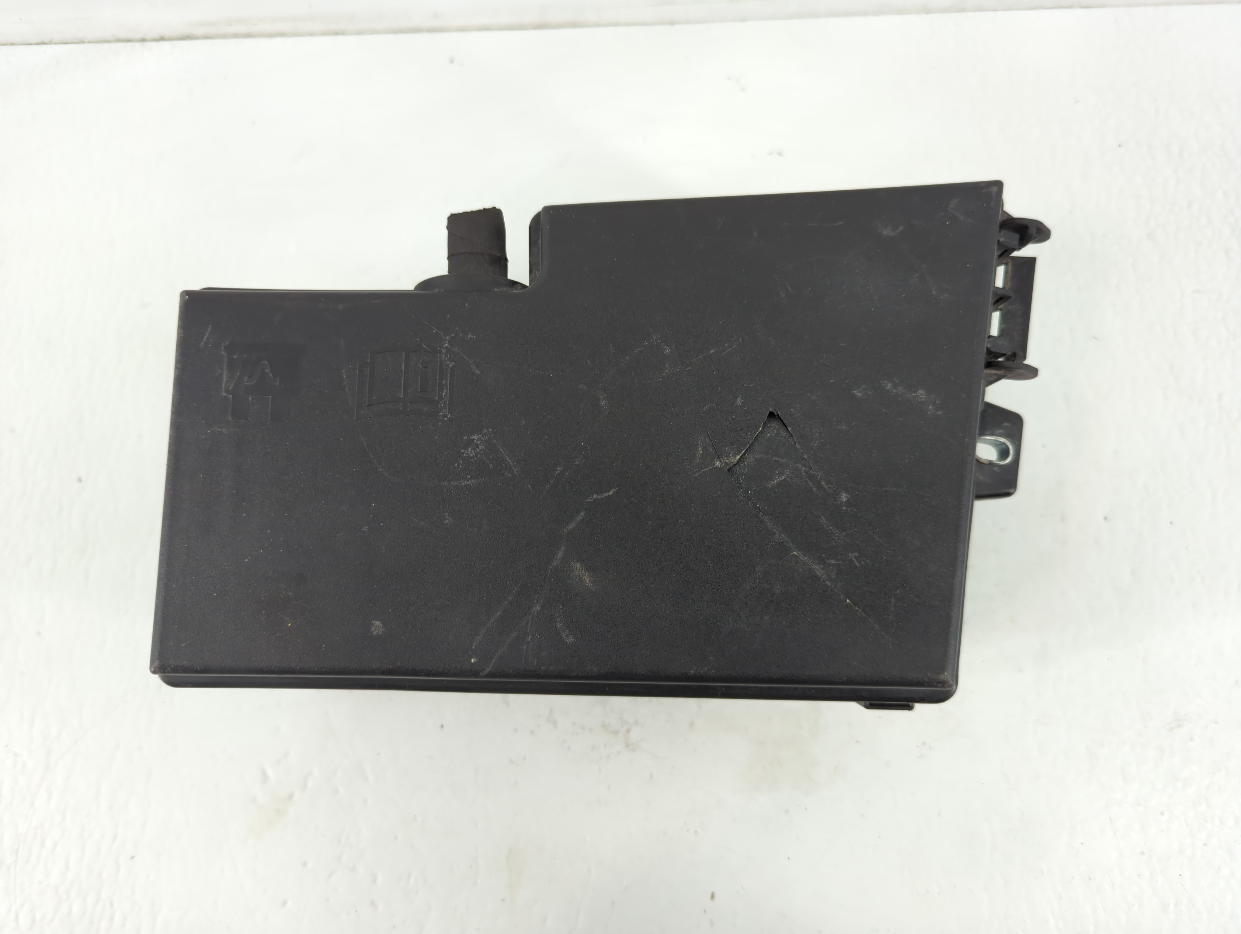 2018-2018 Ford Escape Fusebox Fuse Box Relay Module 762350 - Oemusedautoparts1.com