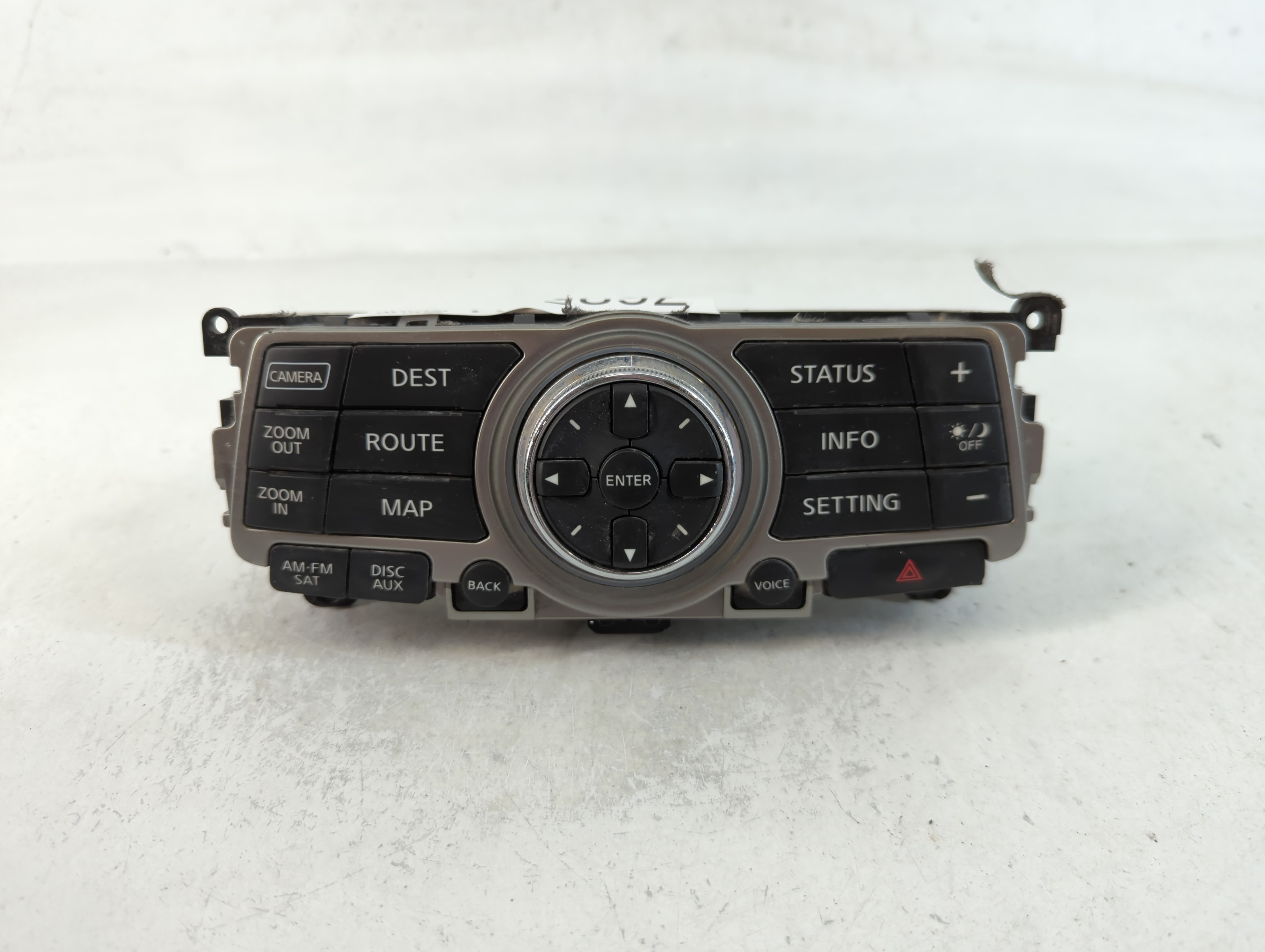 2015-2016 Infiniti Qx50 Am Fm Cd Player Radio Receiver 762583 - Oemusedautoparts1.com