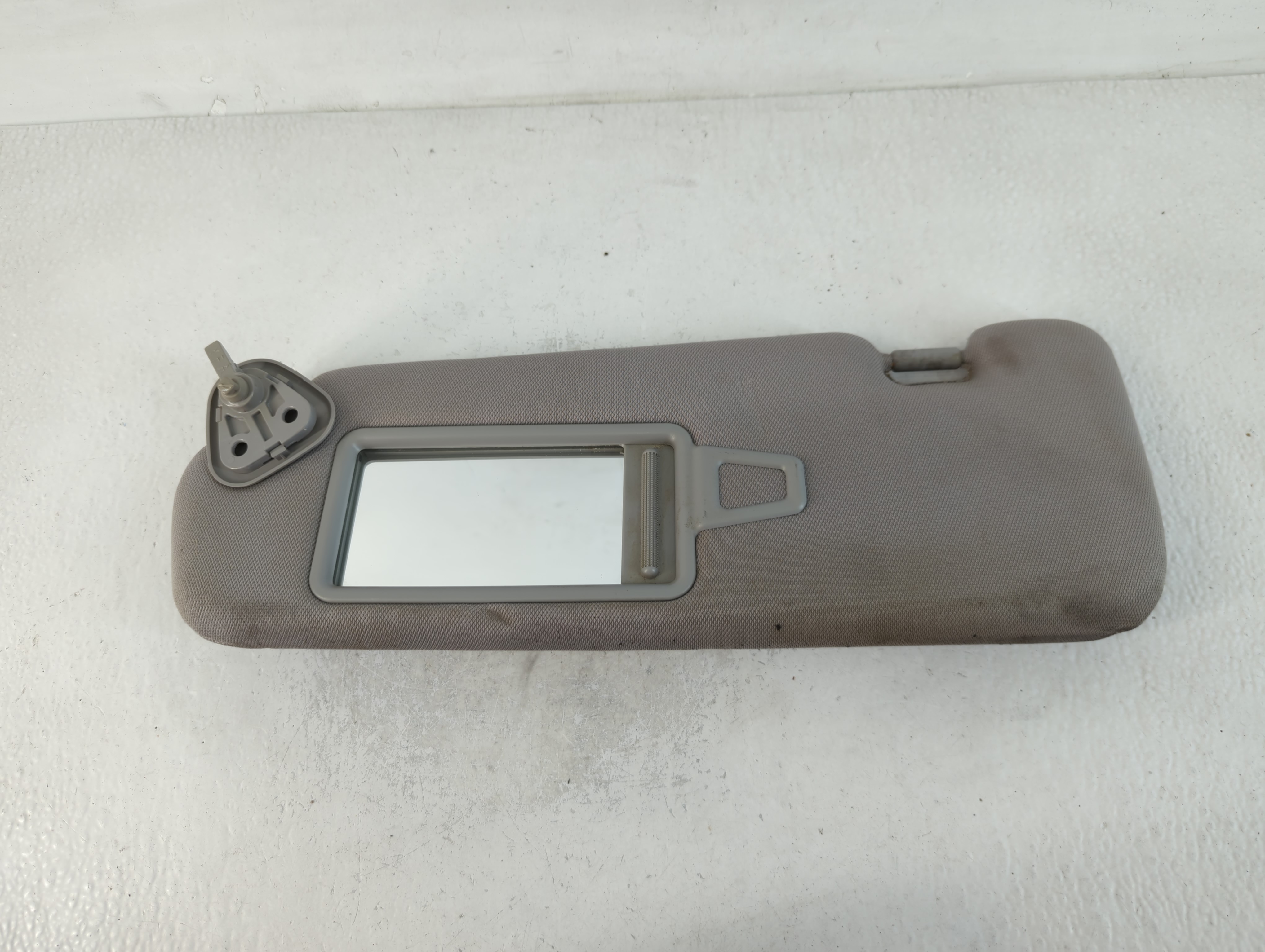 2011-2015 Hyundai Sonata Driver Sun Visor Mirror Left Sunvisor Grey 762600 - Oemusedautoparts1.com