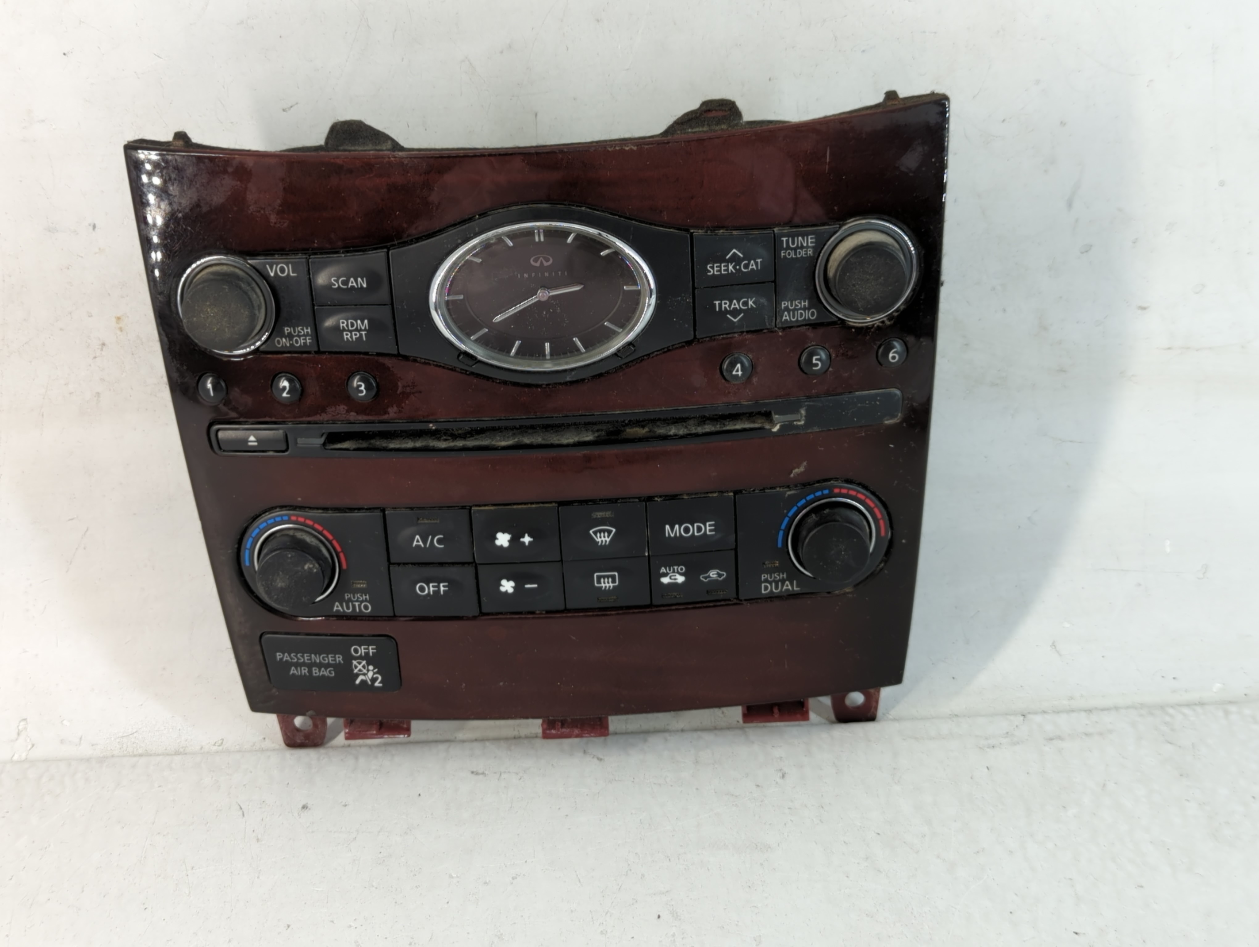 2014-2017 Infiniti Qx50 Ac Heater Climate Control 25810 1ca1b 762605 - Oemusedautoparts1.com