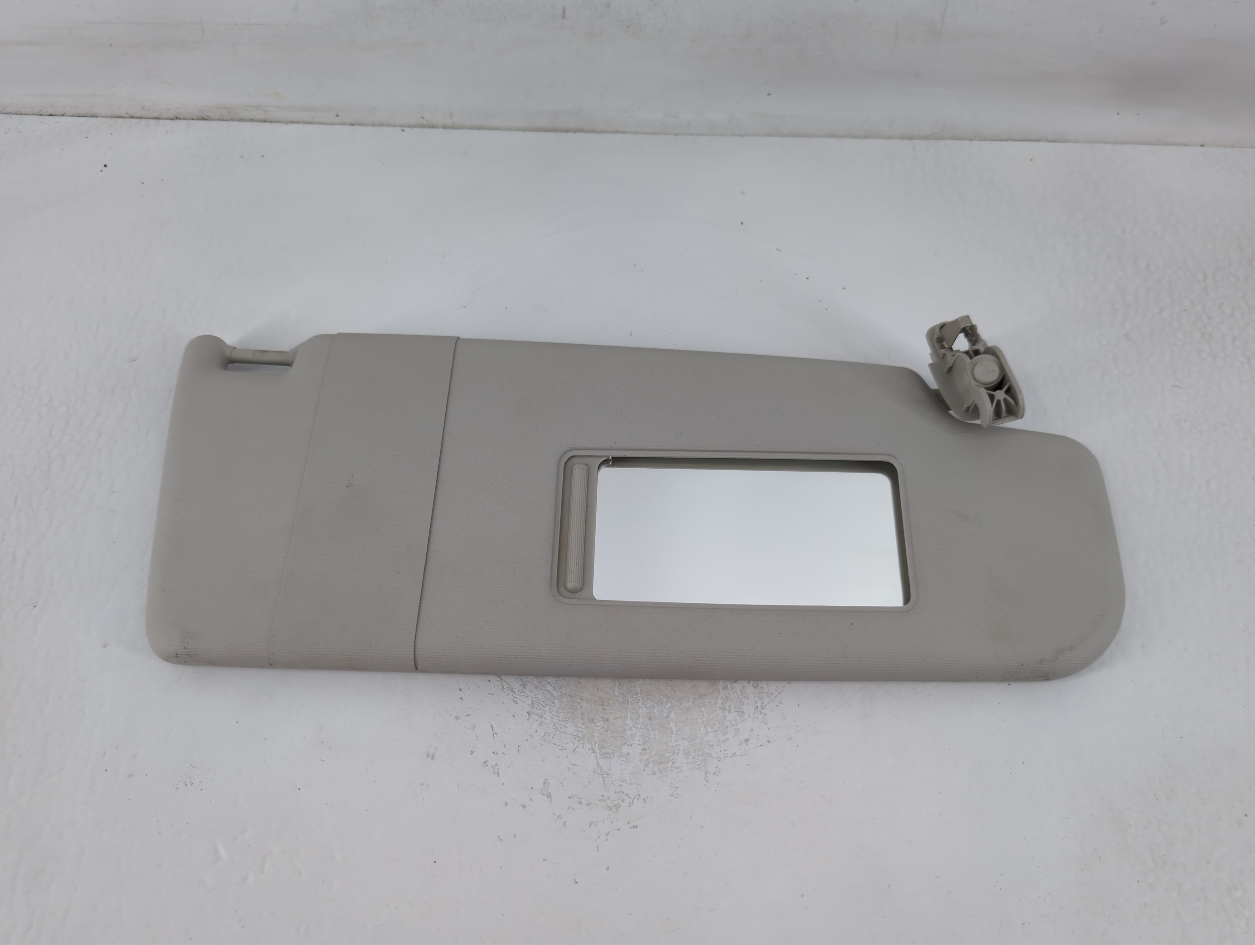 Picture of 2011-2018 Volkswagen Jetta Passenger Sun Visor Mirror Right Sunvisor Grey 762624
