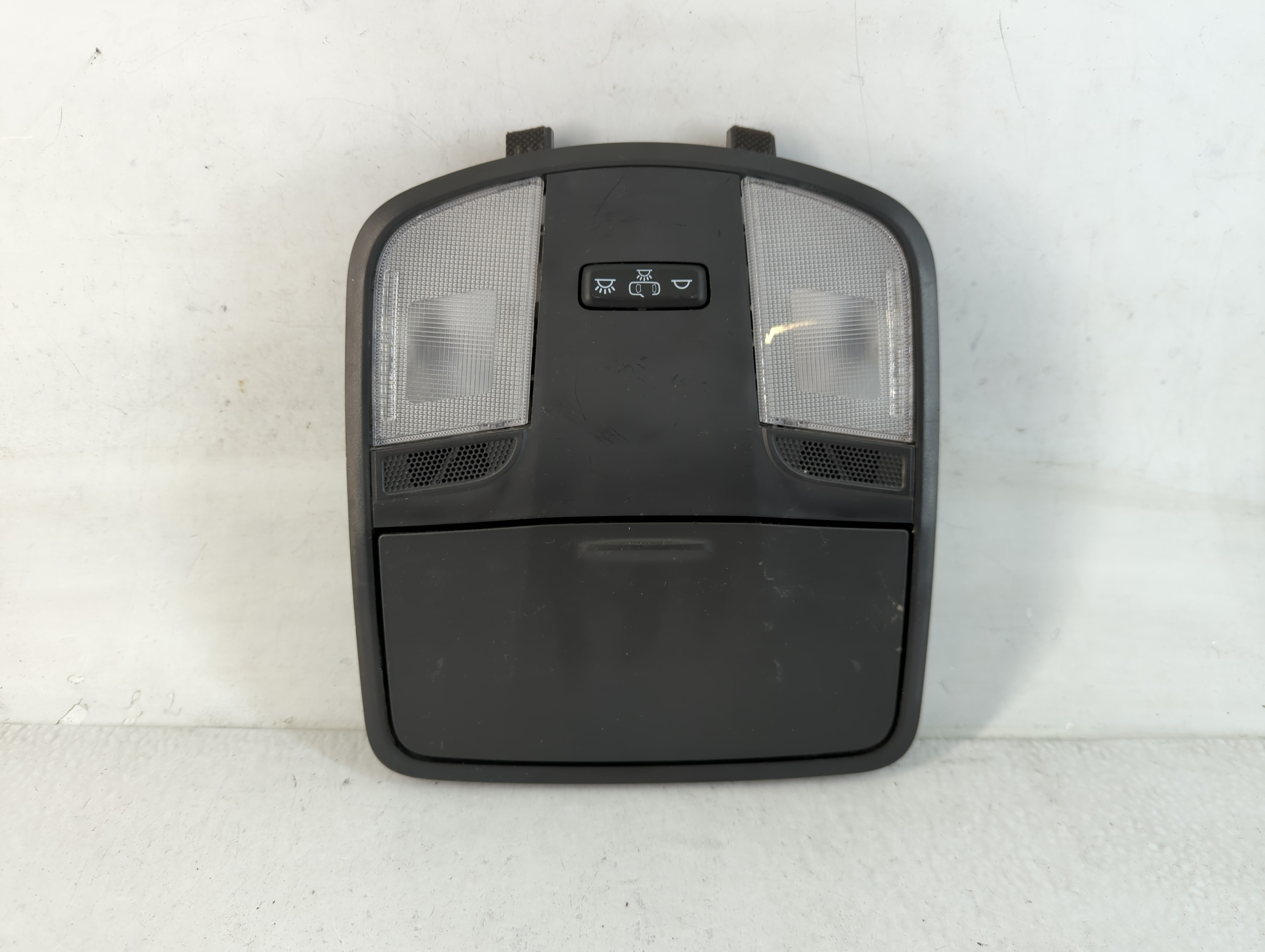 2019 Hyundai Elantra Gt Overhead Roof Console 762648 - Oemusedautoparts1.com