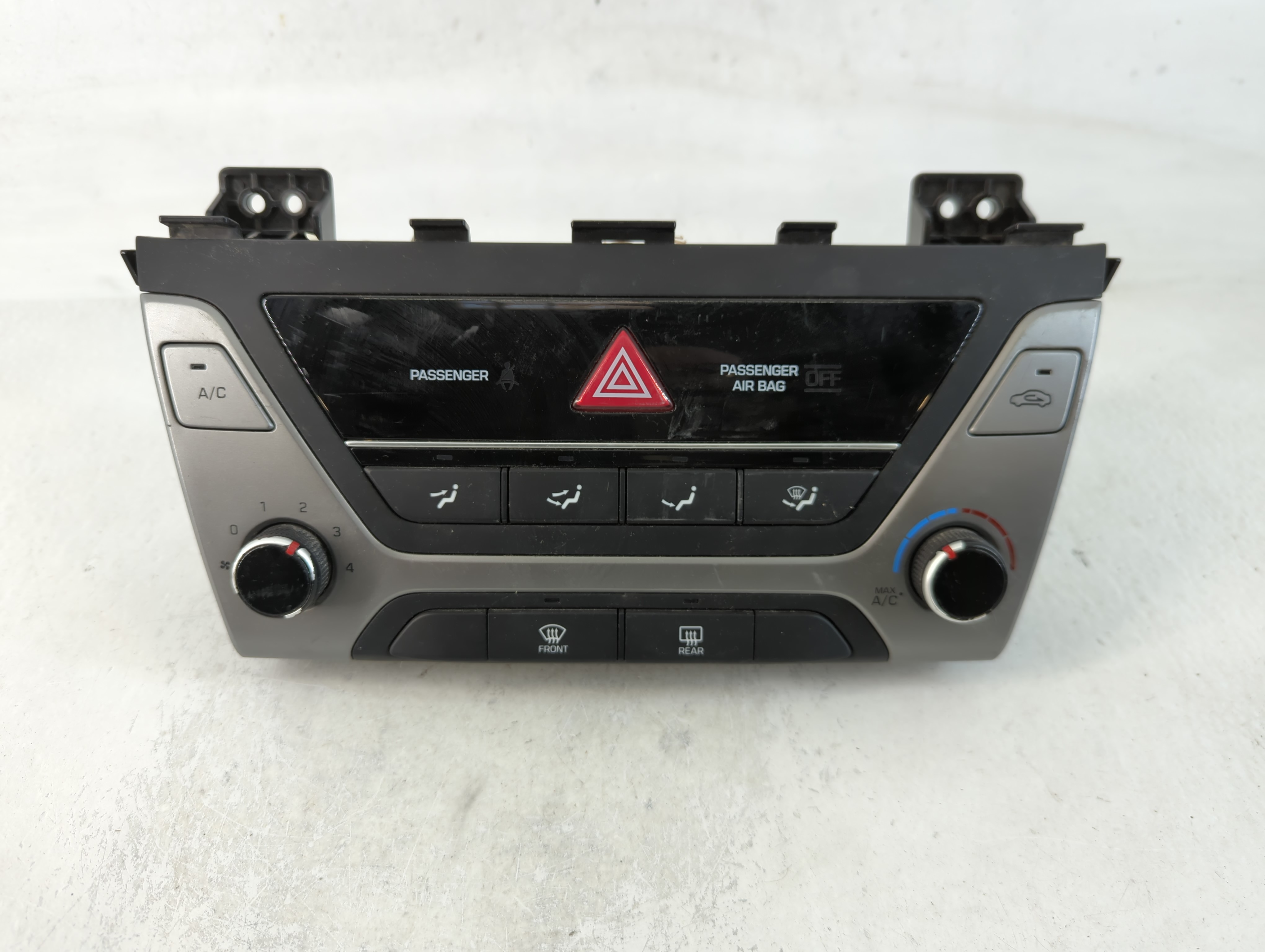 Hyundai Elantra Ac Heater Climate Control 97250 E20614x 762711 - Oemusedautoparts1.com