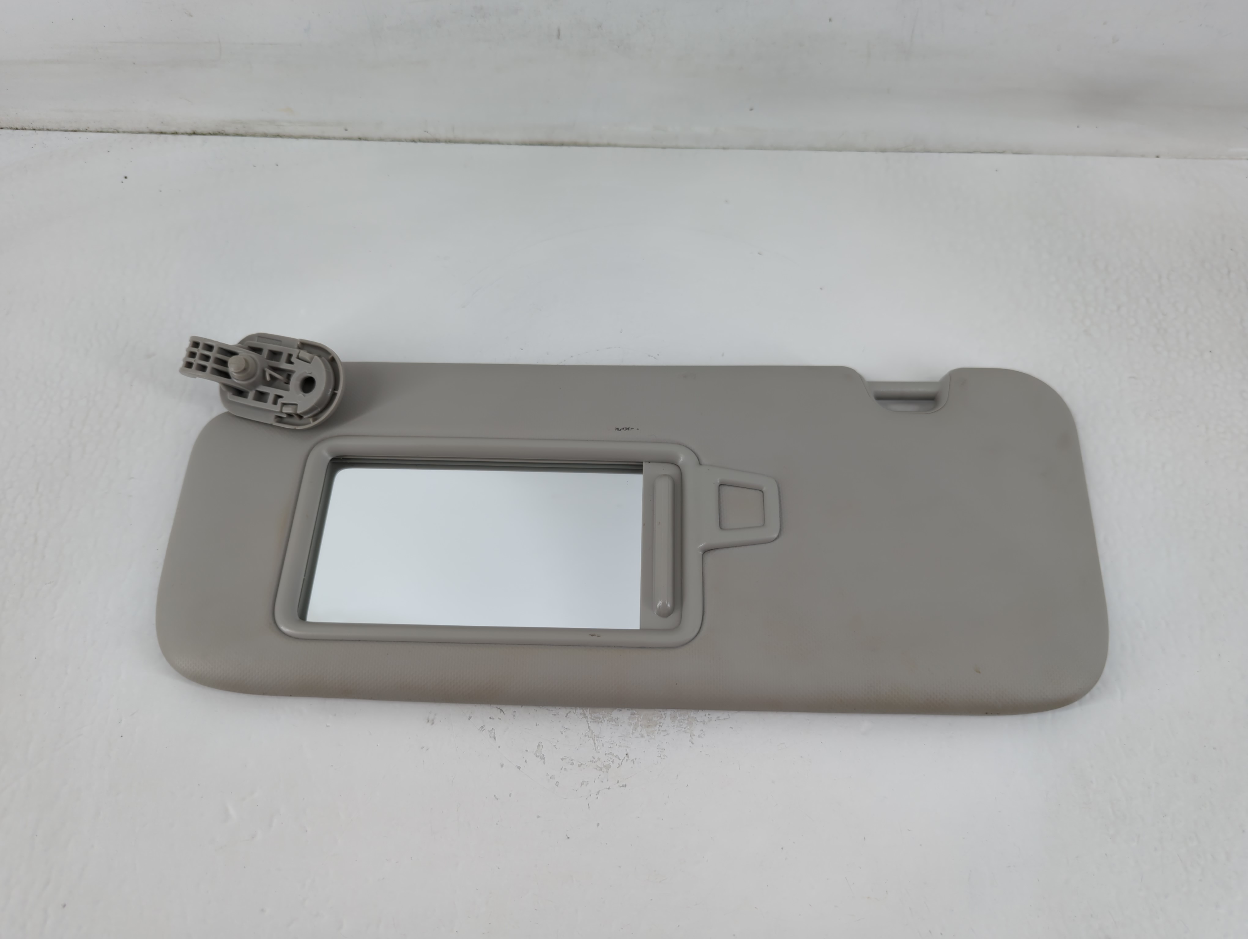 Picture of 2019-2021 Kia Forte Driver Sun Visor Mirror Left Sunvisor Grey 762739