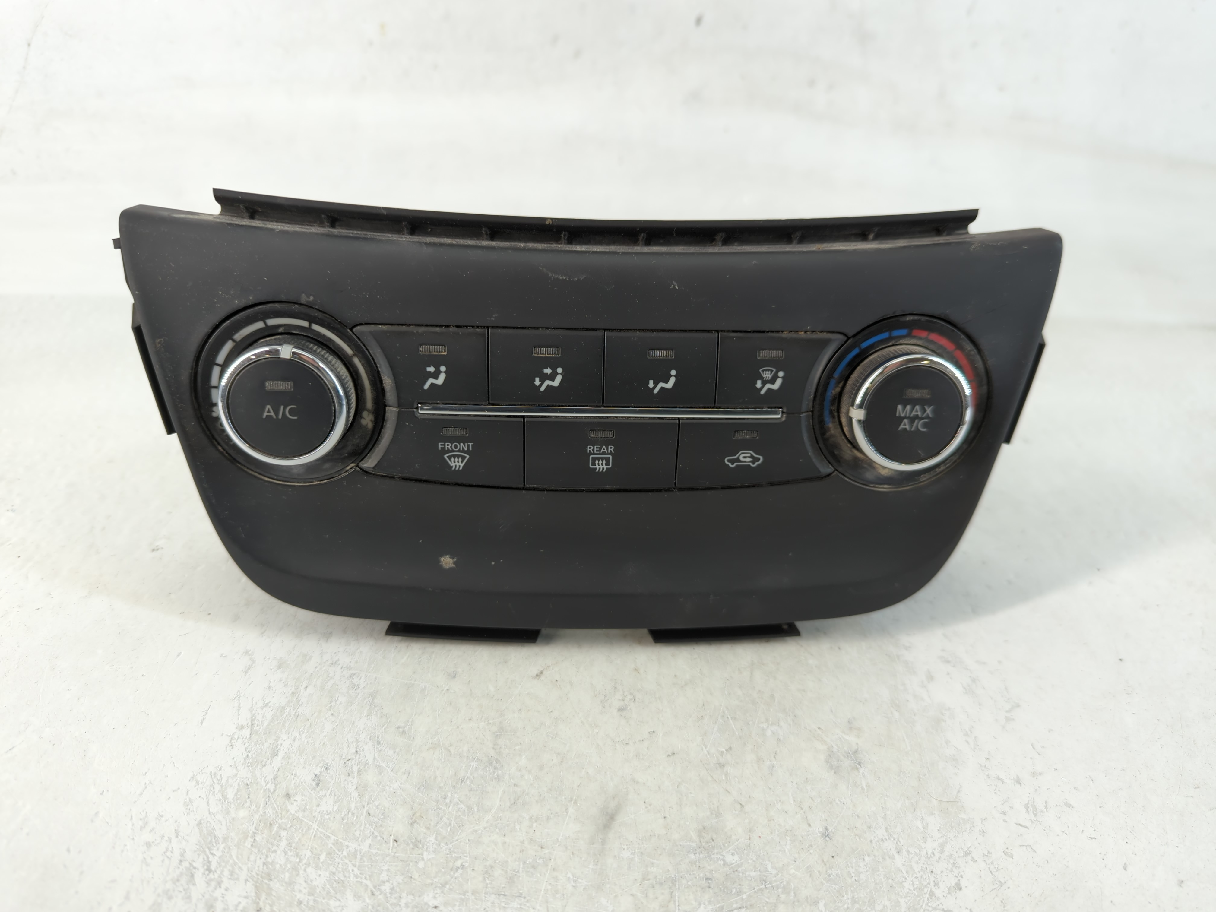 Picture of 2015-2019 Nissan Sentra Ac Heater Climate Control 275004af2b 762746