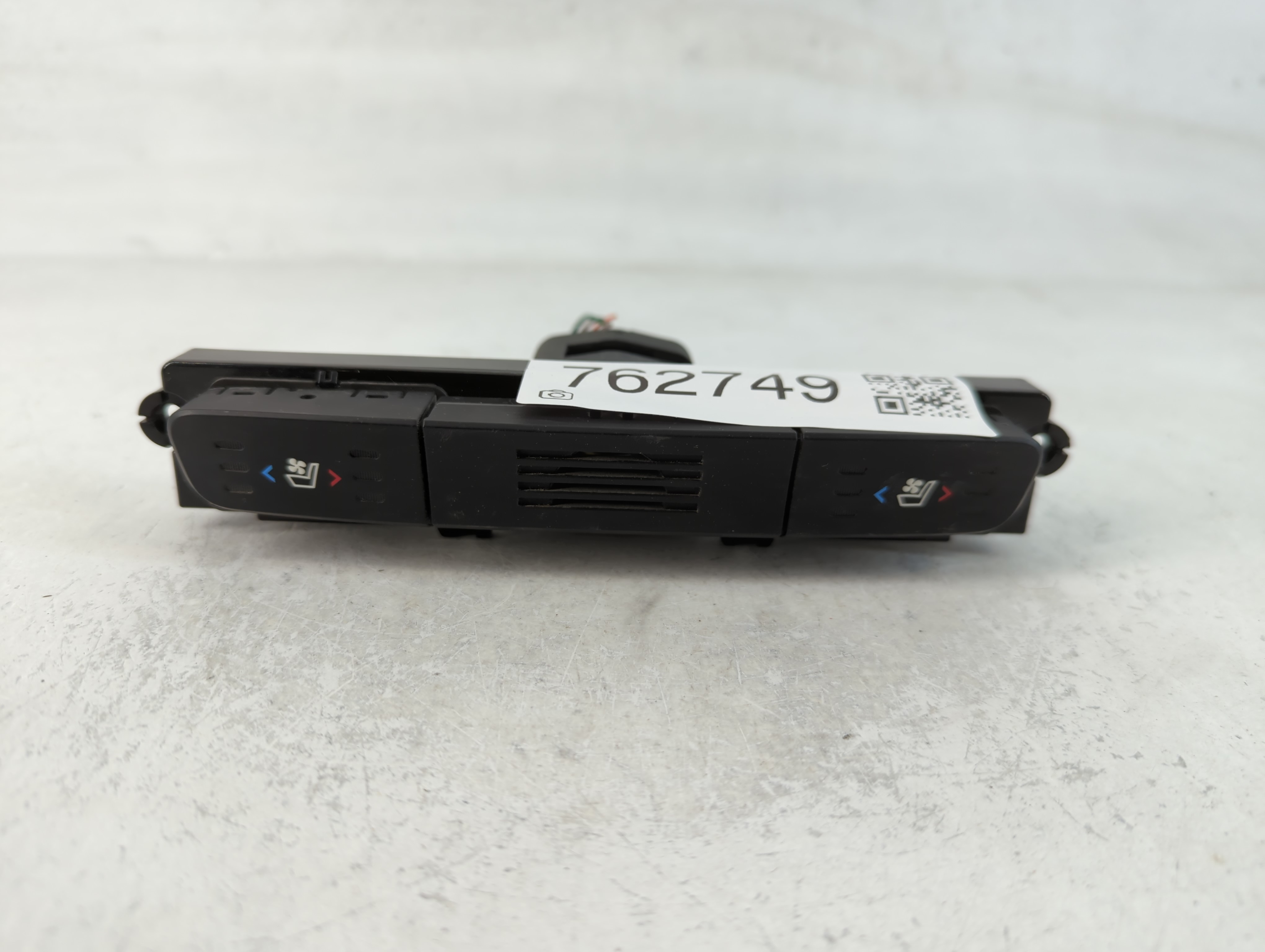 2015 Kia Sorento Ac Heater Climate Control 97270-xxxxx 762749 - Oemusedautoparts1.com