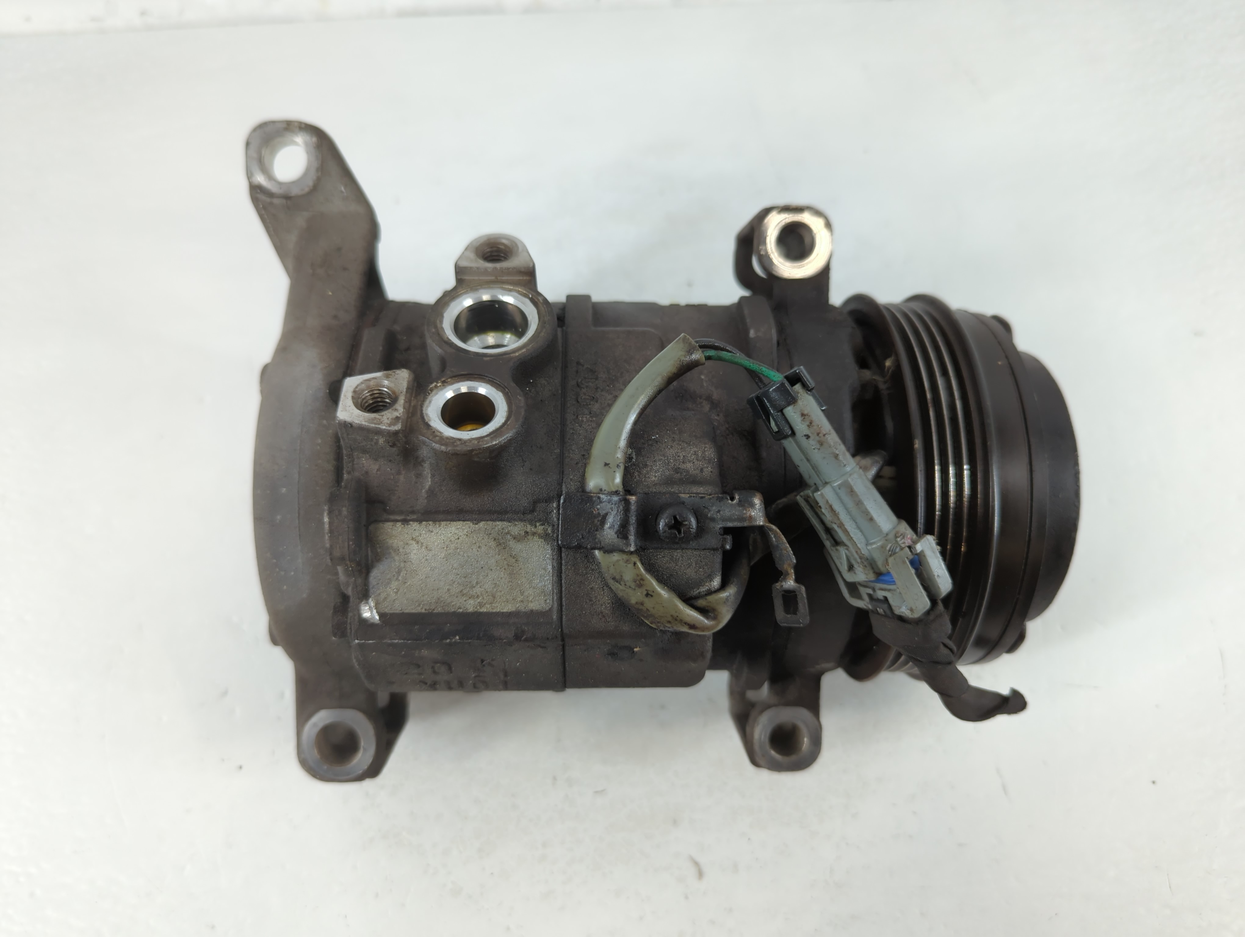 Picture of 2010-2014 Chevrolet Tahoe Air Conditioning A/c Ac Compressor Oem 762761