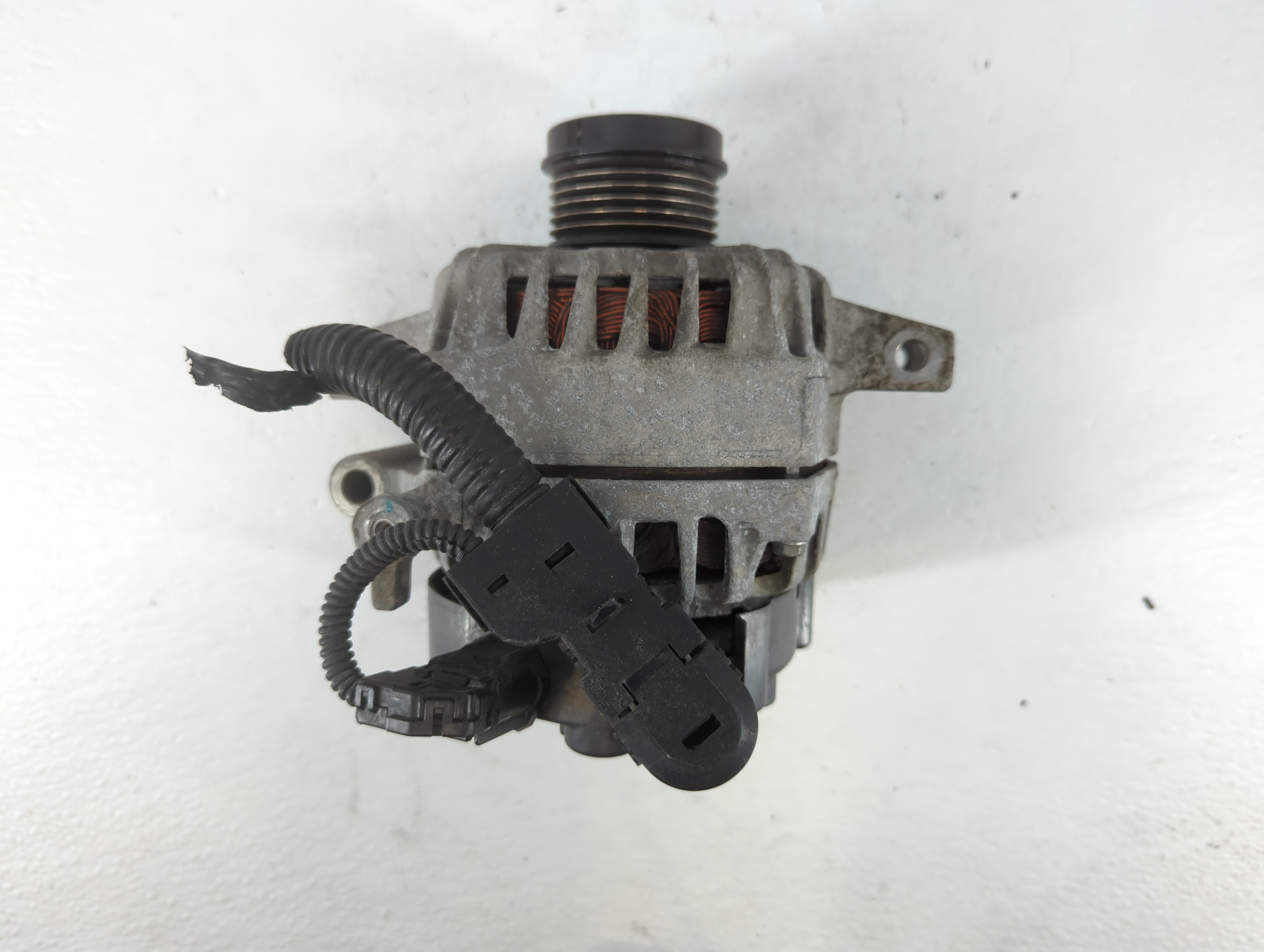 2020 Toyota Corolla Alternator Generator Charging Assembly Engine Oem 762861 - Oemusedautoparts1.com