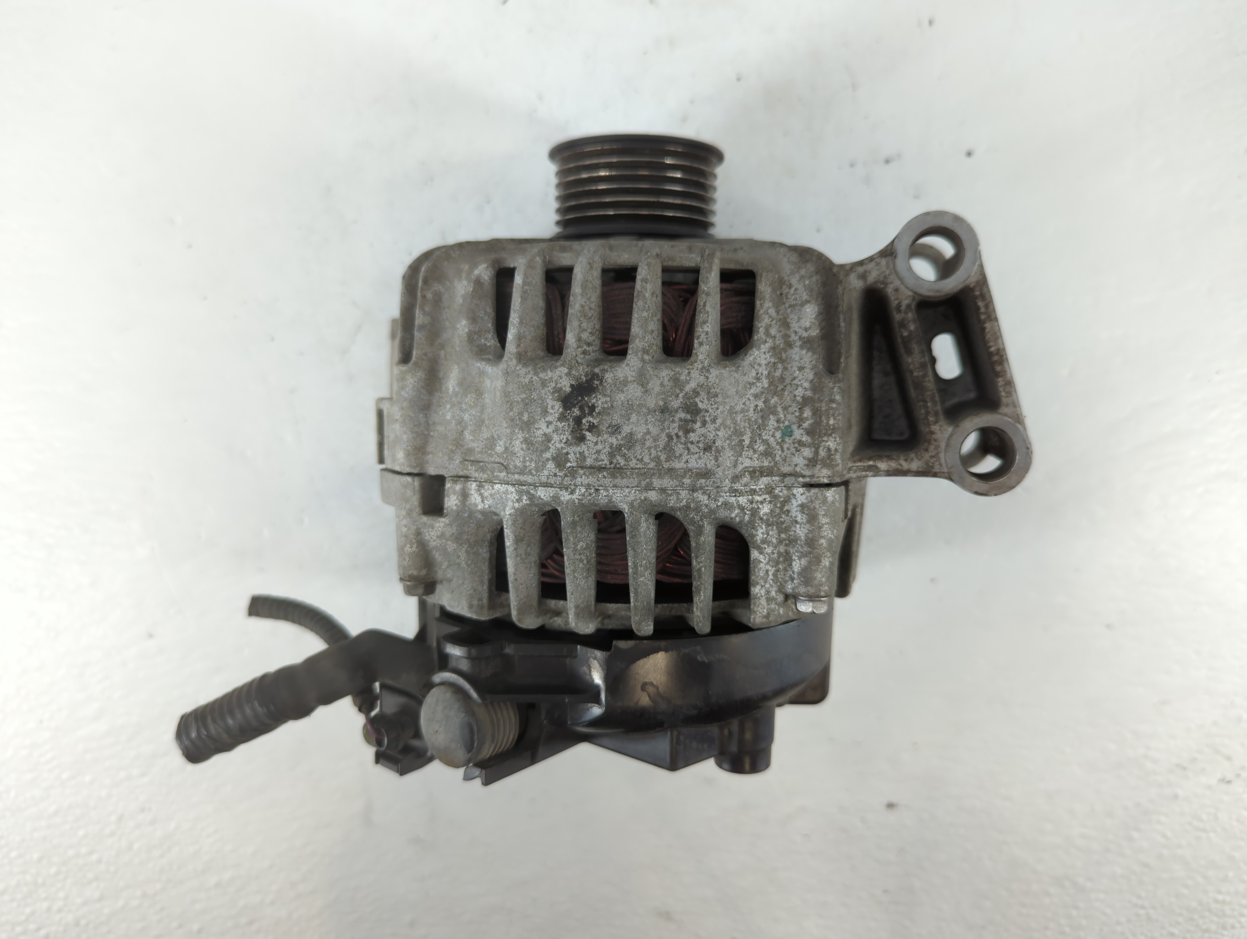 2011-2019 Ford Fiesta Alternator Generator Charging Assembly Engine Oem 762906 - Oemusedautoparts1.com