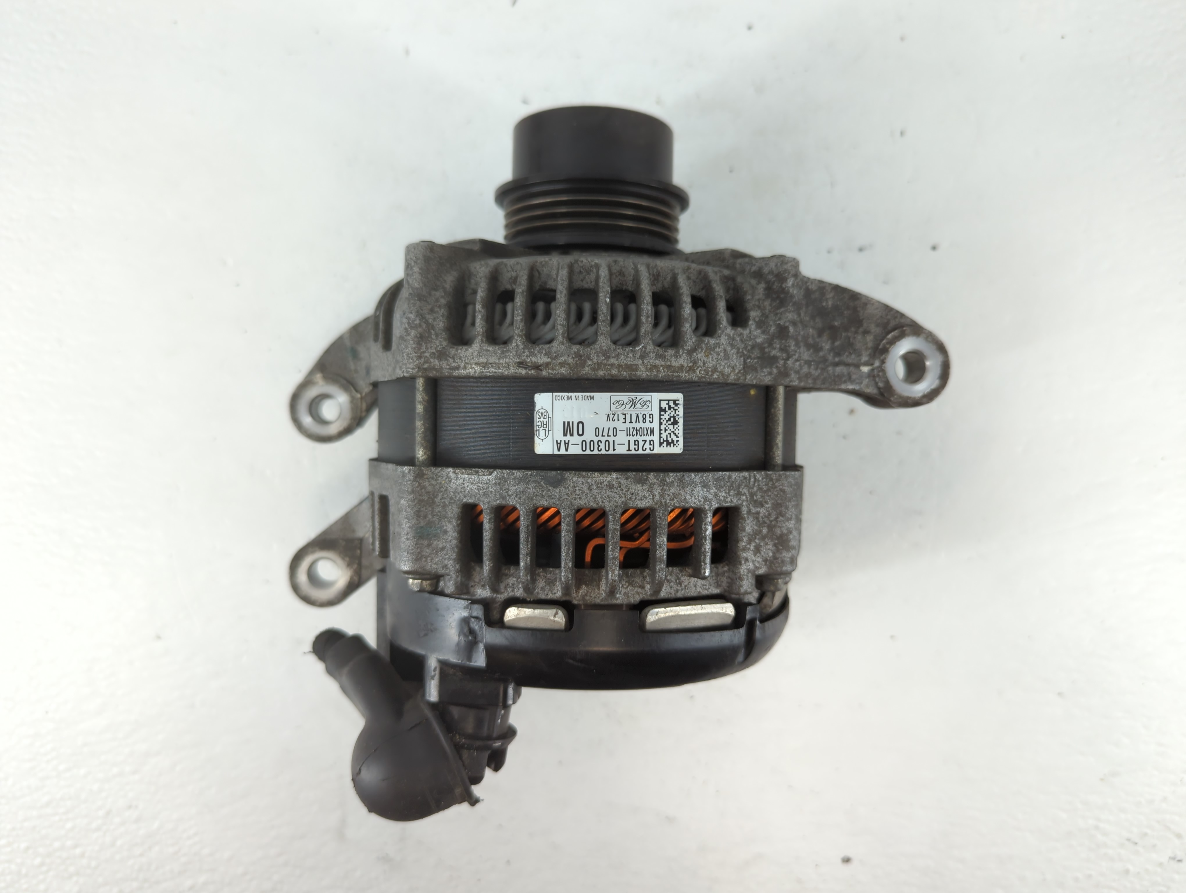 Picture of 2017-2020 Lincoln Mkz Alternator Generator Charging Assembly Engine Oem 762907