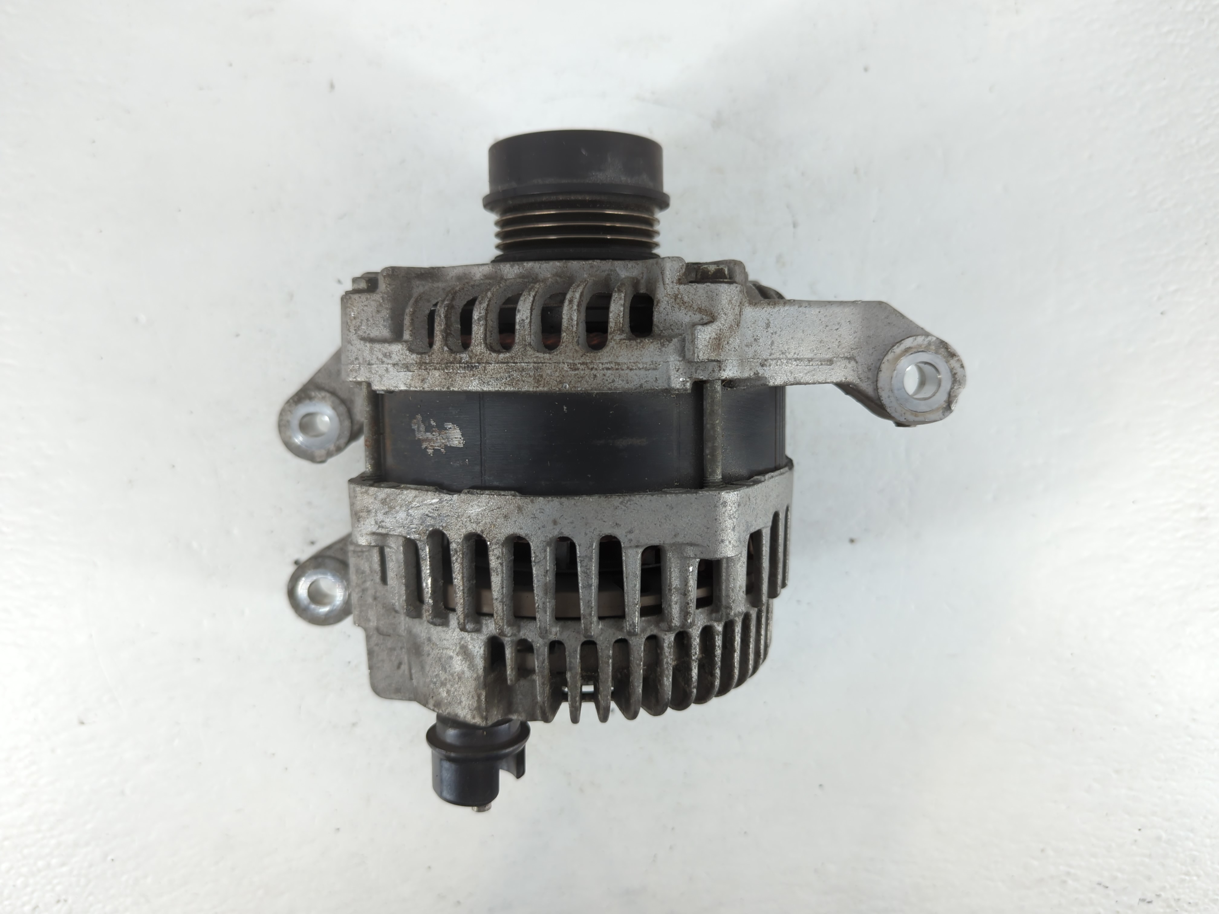 2013-2020 Ford Fusion Alternator Generator Charging Assembly Engine Oem 762996 - Oemusedautoparts1.com