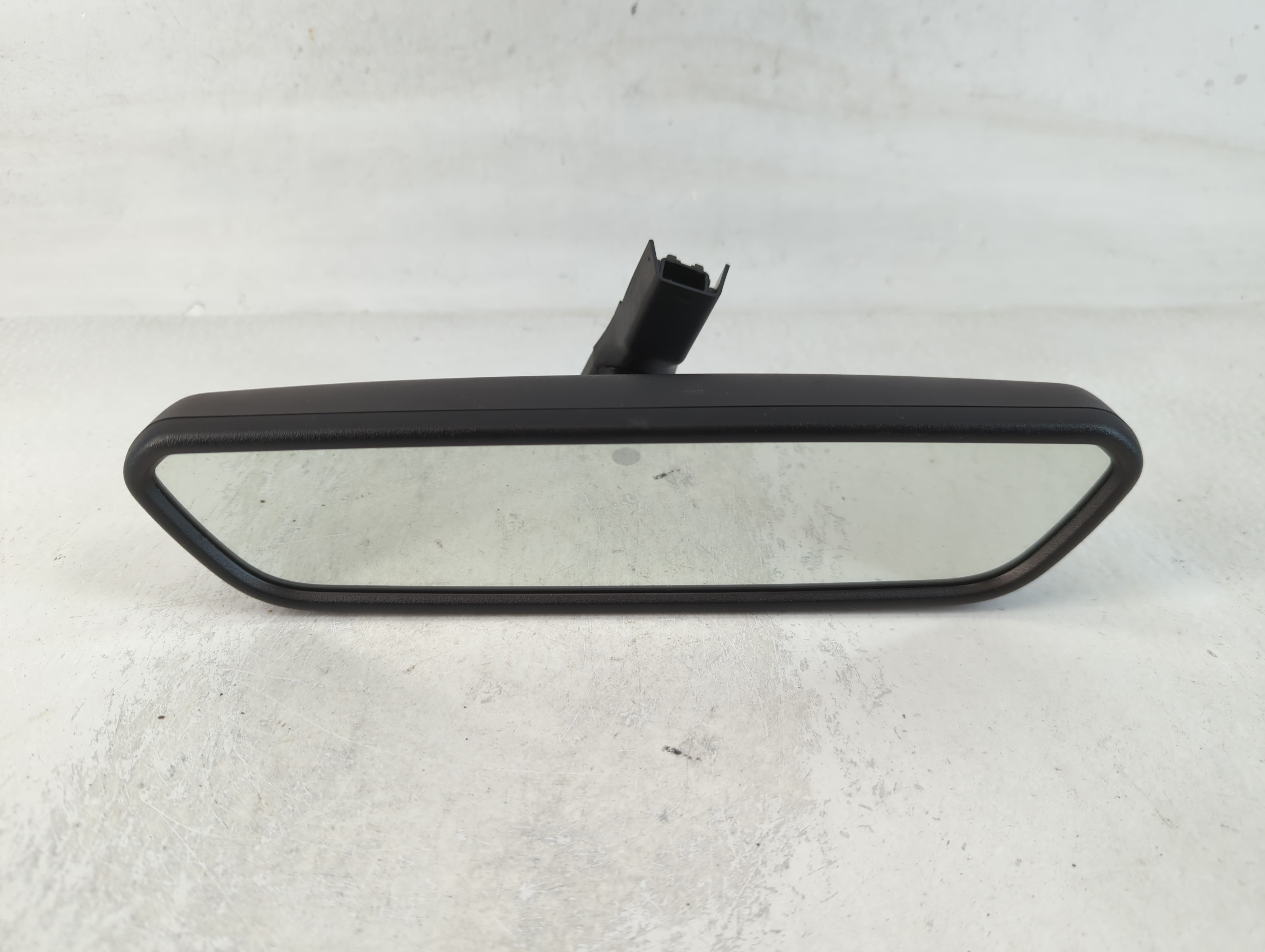 2018-2022 Hyundai Kona Interior Rear View Mirror Oem 763215 - Oemusedautoparts1.com