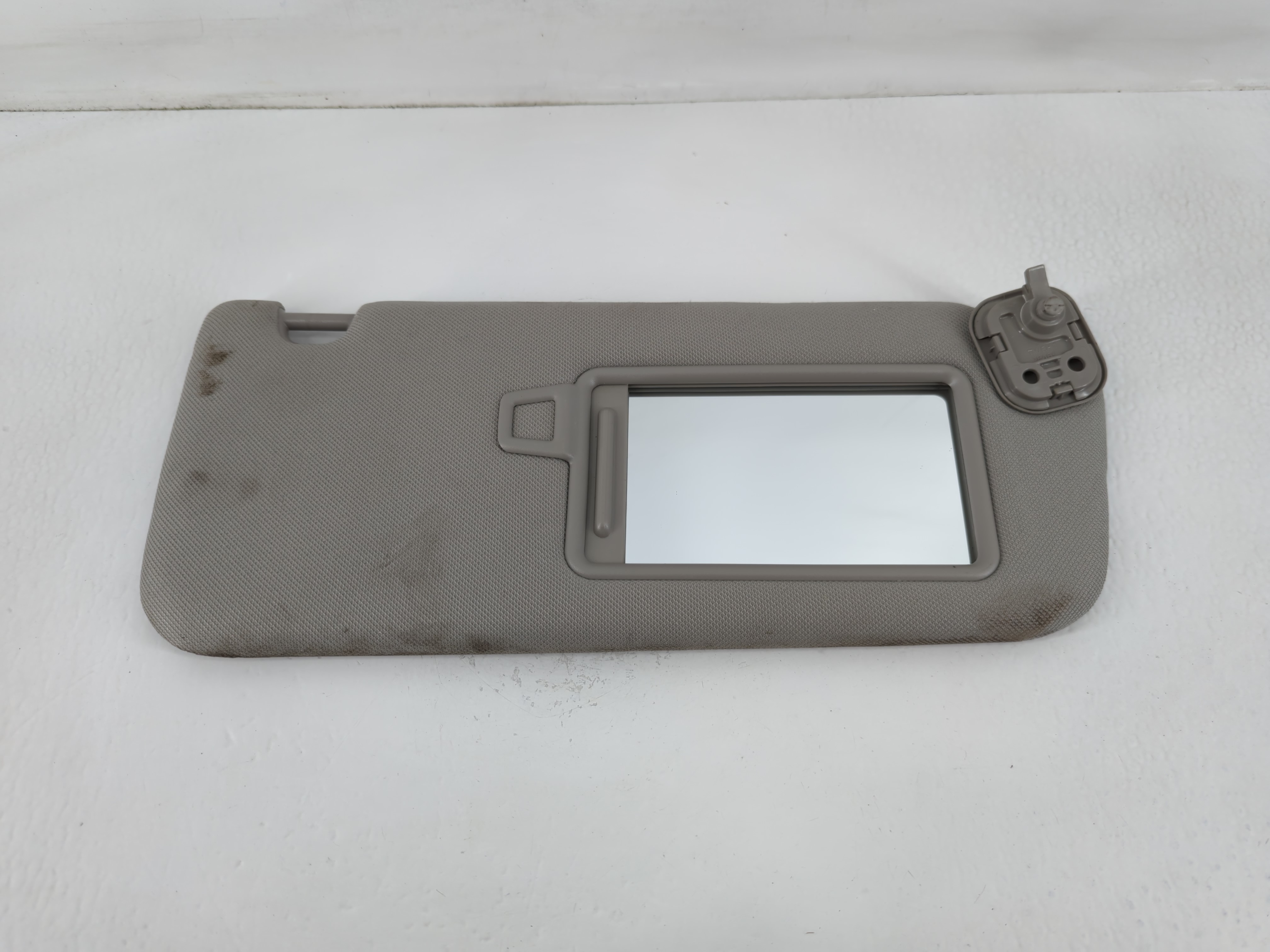 2019-2021 Hyundai Santa Fe Passenger Sun Visor Mirror Right Sunvisor 763572 - Oemusedautoparts1.com