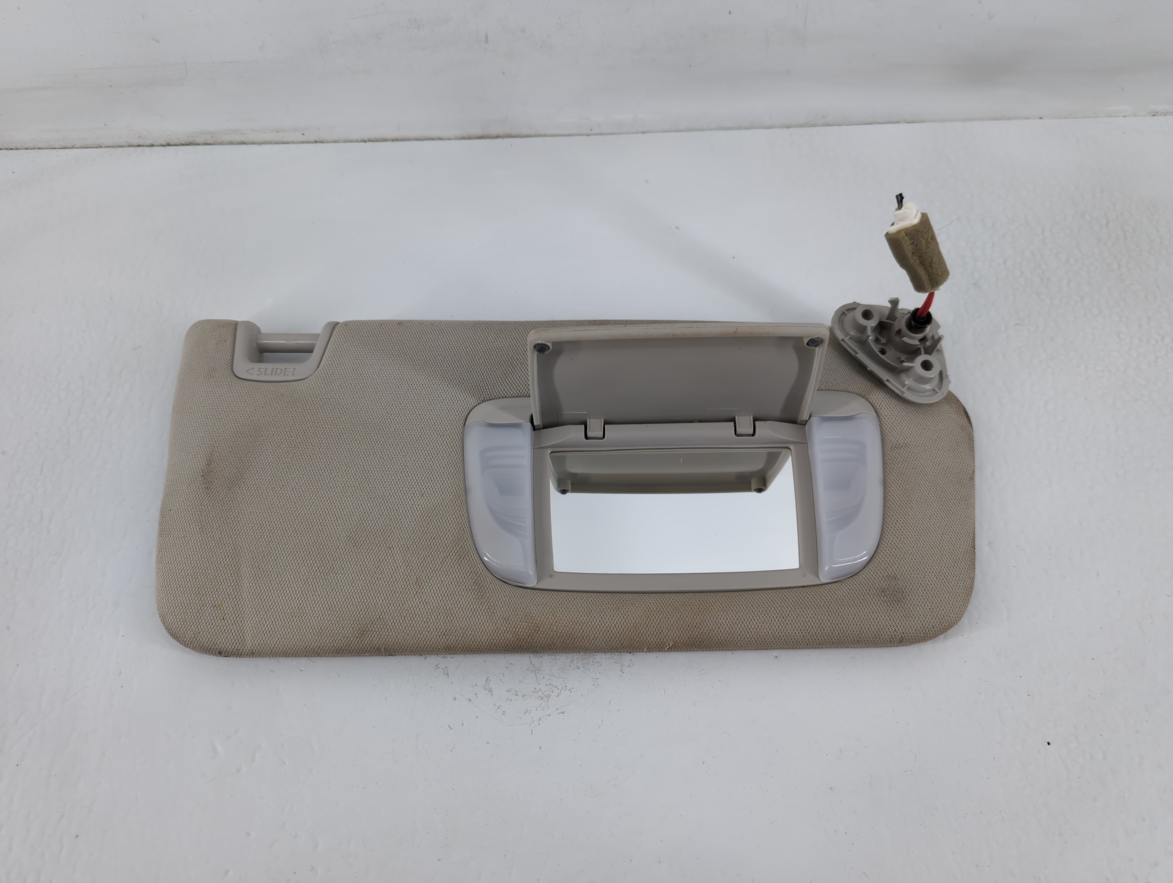 2022 Subaru Ascent Driver Sun Visor Mirror Left Sunvisor Grey 763576 - Oemusedautoparts1.com