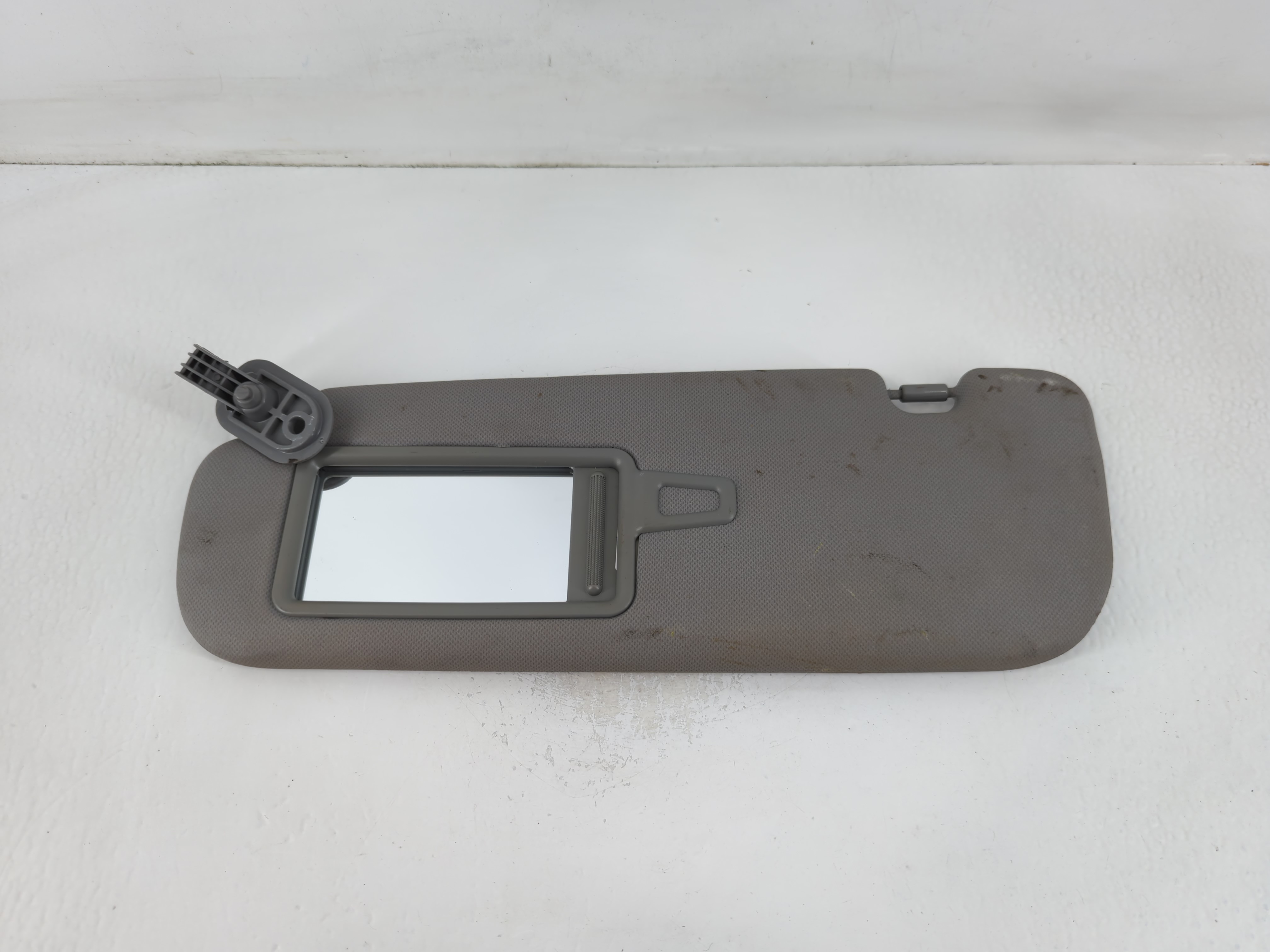 2012-2015 Hyundai Veloster Driver Sun Visor Mirror Left Sunvisor 763585 - Oemusedautoparts1.com
