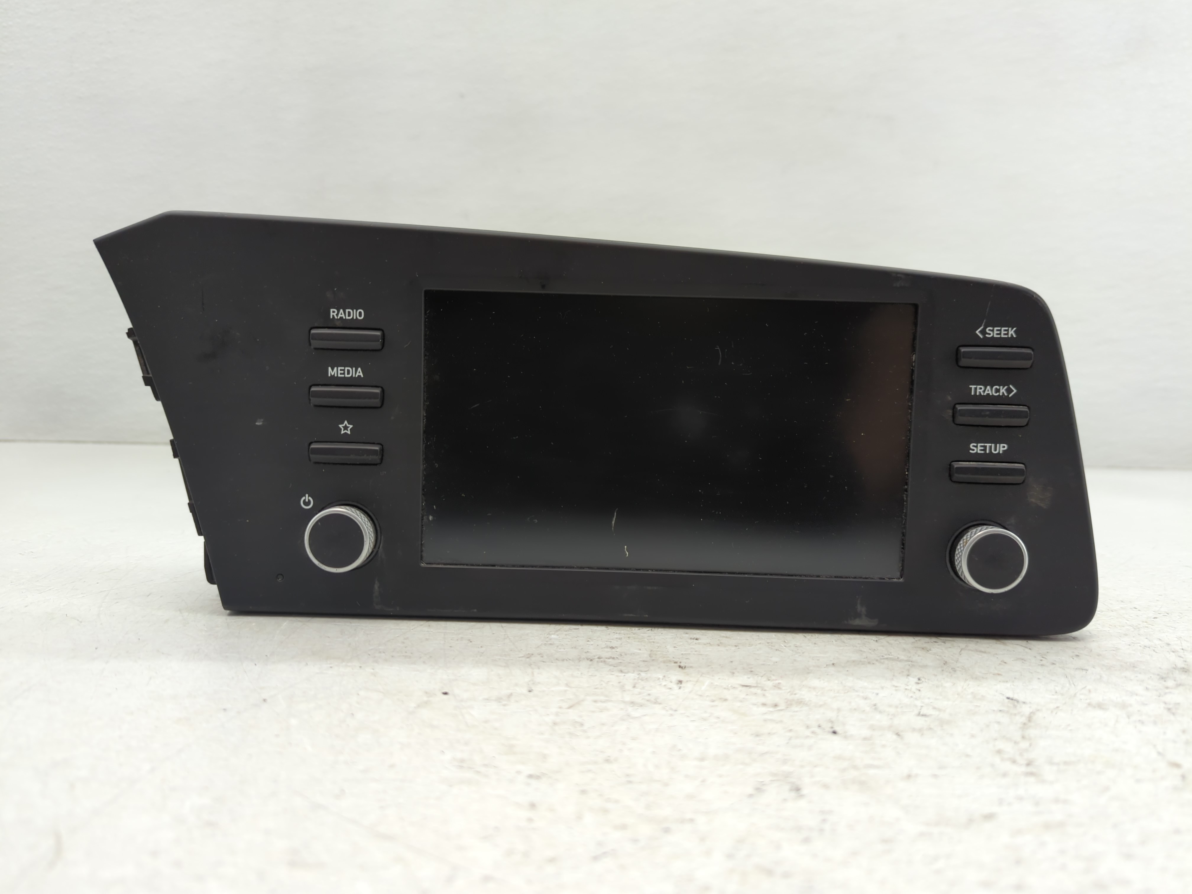 2021-2022 Hyundai Elantra Am Fm Cd Player Radio Receiver 763608 - Oemusedautoparts1.com