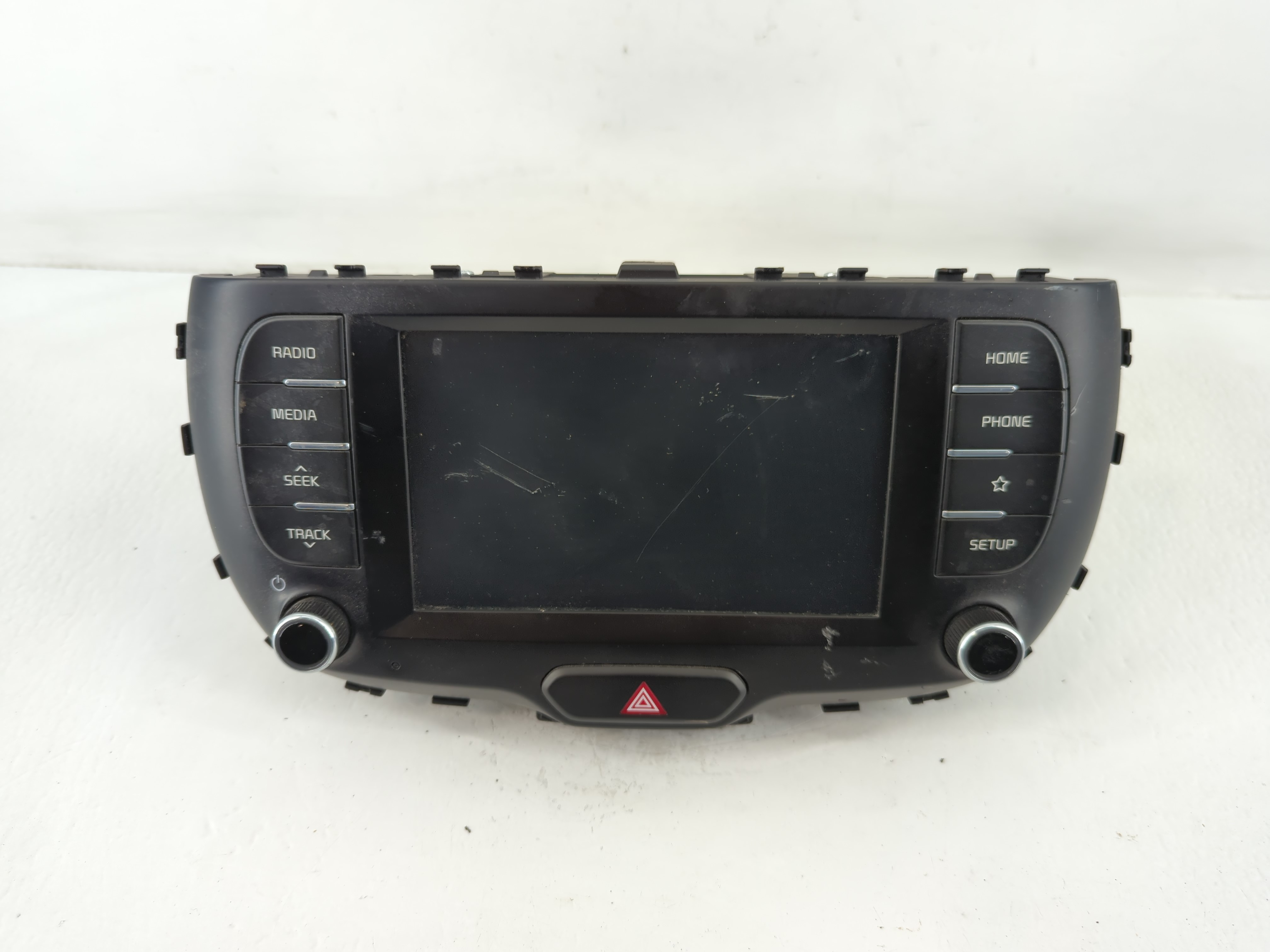 Picture of 2020-2021 Kia Soul Am Fm Cd Player Radio Receiver 763639
