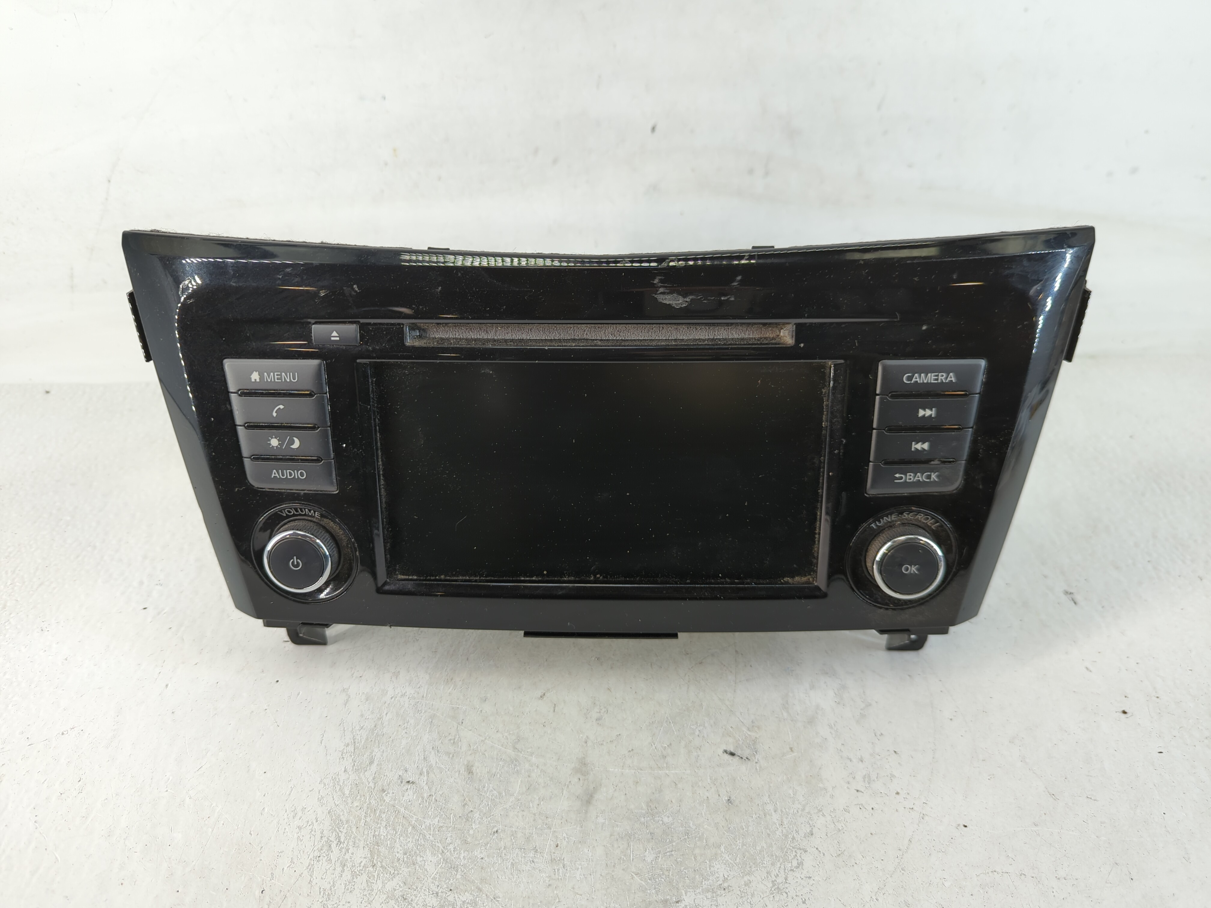 Picture of 2018-2020 Nissan Rogue Am Fm Cd Player Radio Receiver 763682