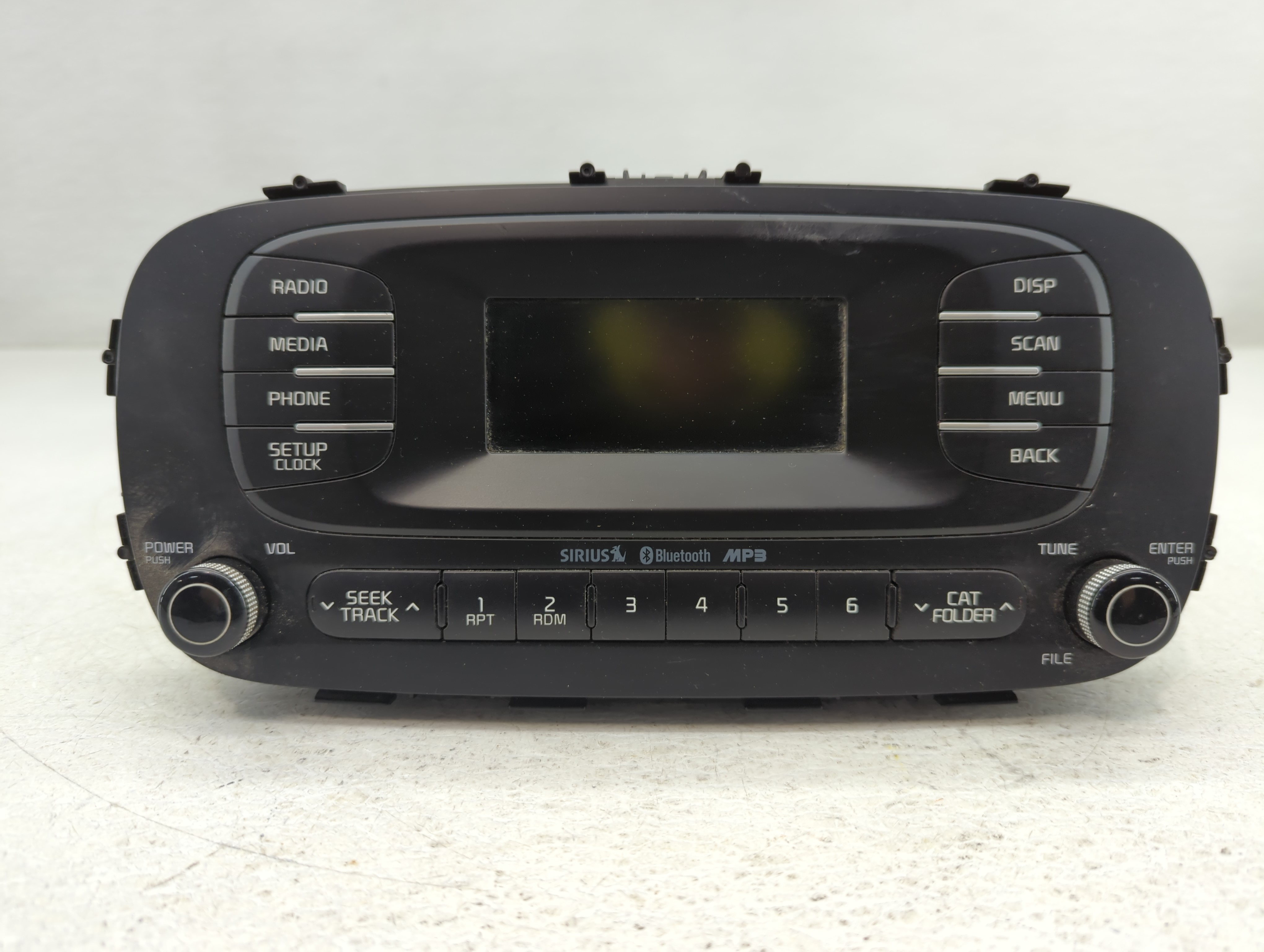 2015-2016 Kia Soul Am Fm Cd Player Radio Receiver 763687 - Oemusedautoparts1.com