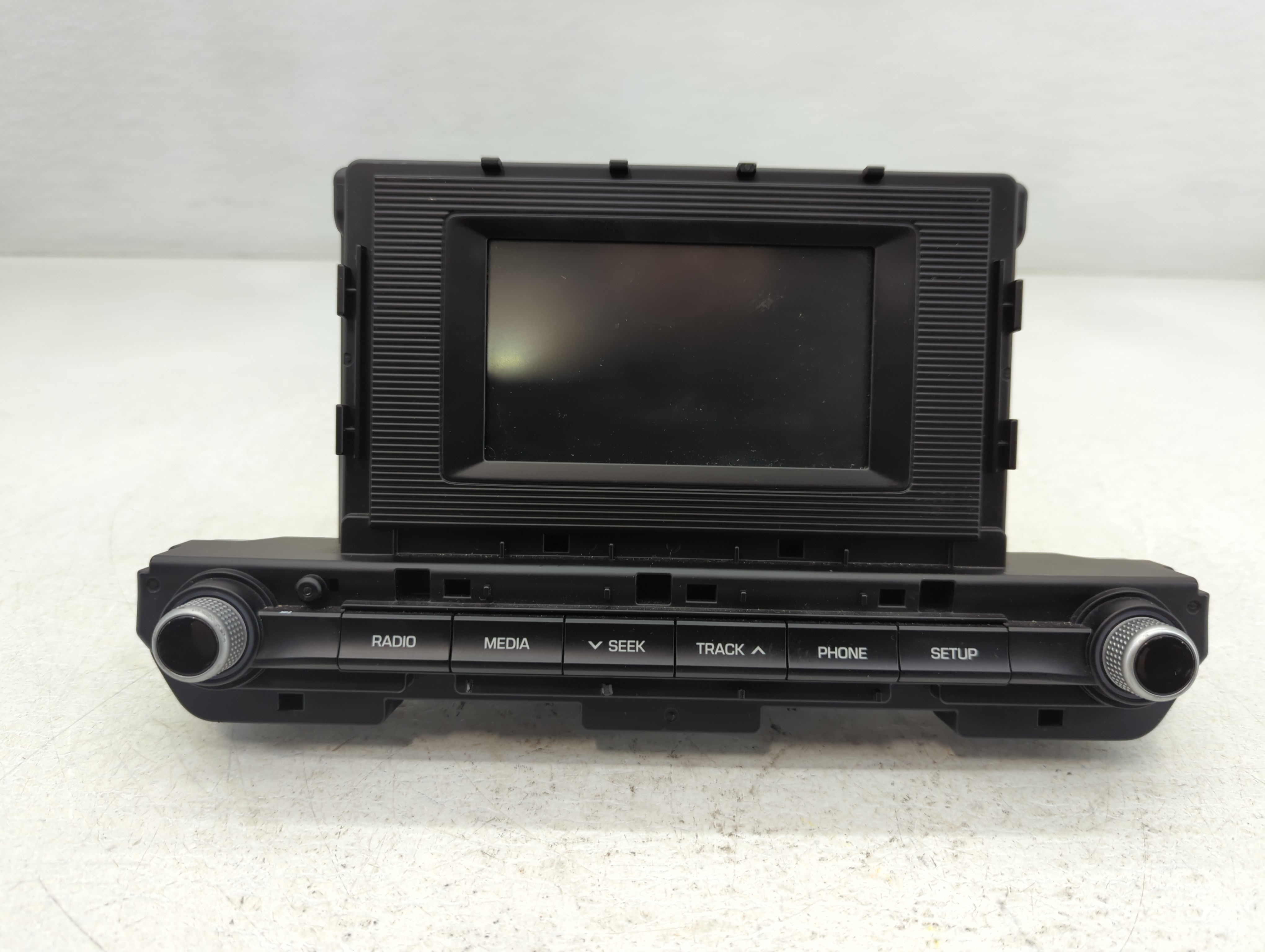 2019-2020 Hyundai Elantra Am Fm Cd Player Radio Receiver 763688 - Oemusedautoparts1.com