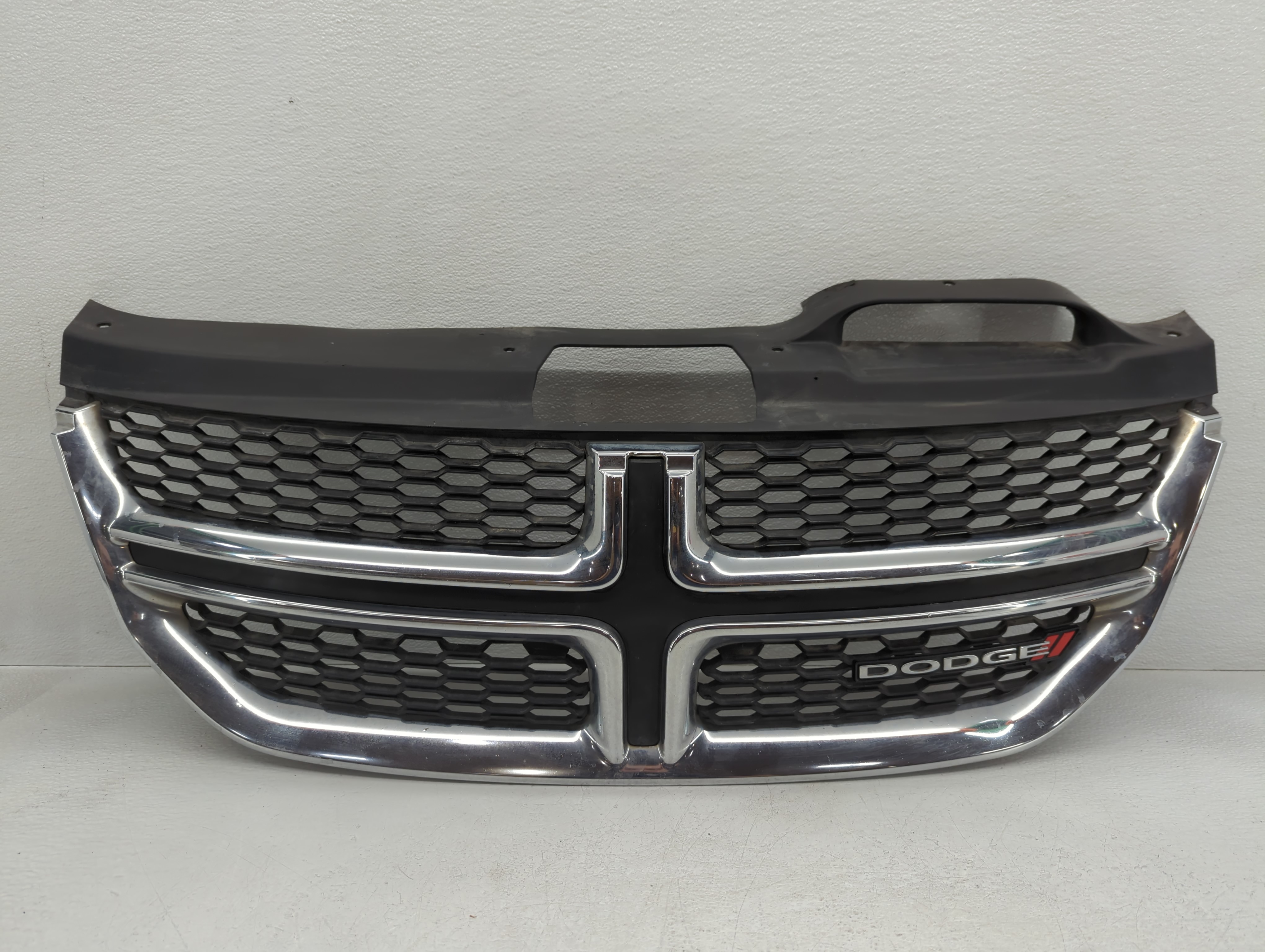 Picture of 2012 Dodge Journey Front Bumper Grille Cover 763721
