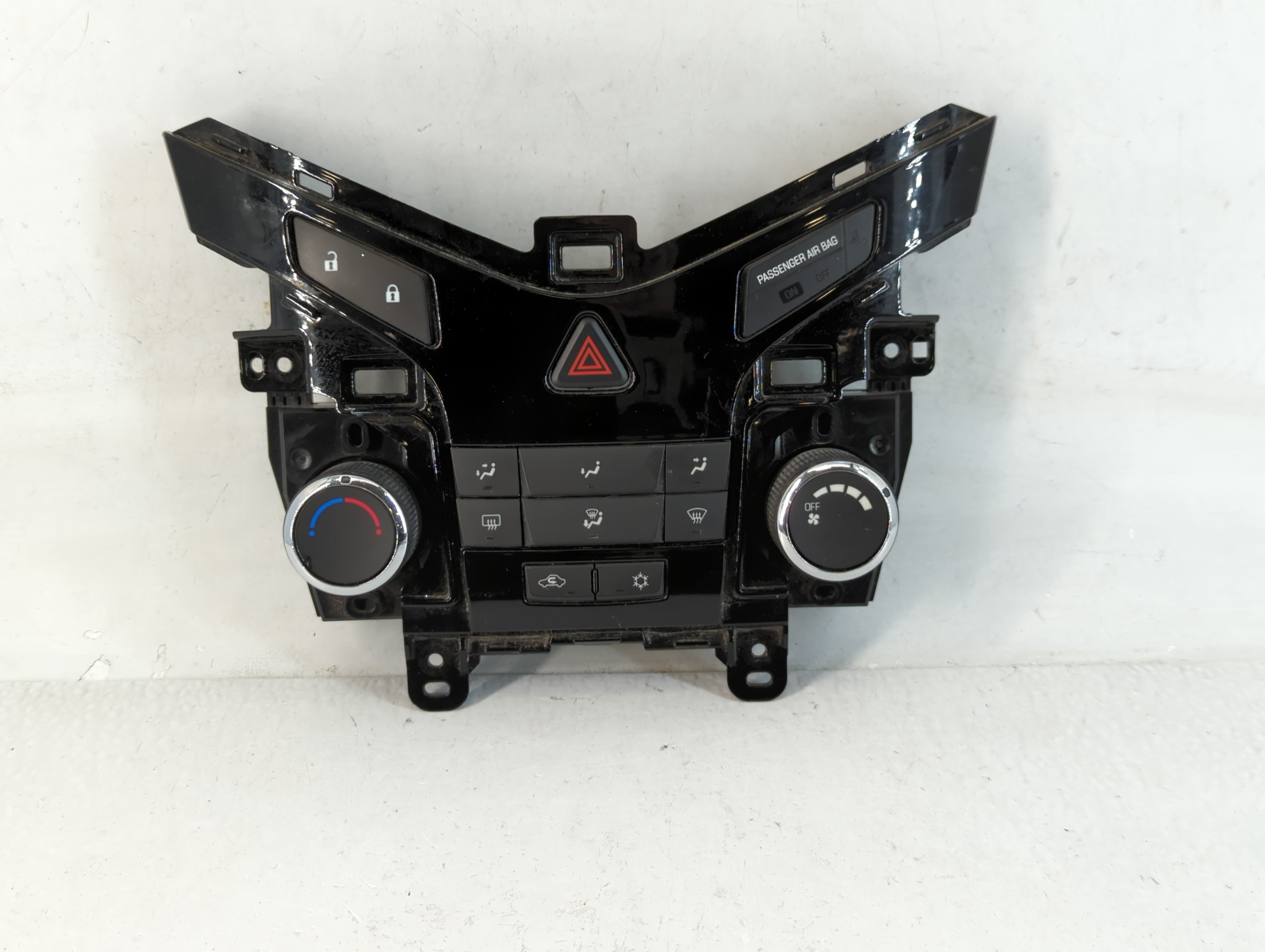 2011-2012 Chevrolet Cruze Ac Heater Climate Control 95017054 763740 - Oemusedautoparts1.com