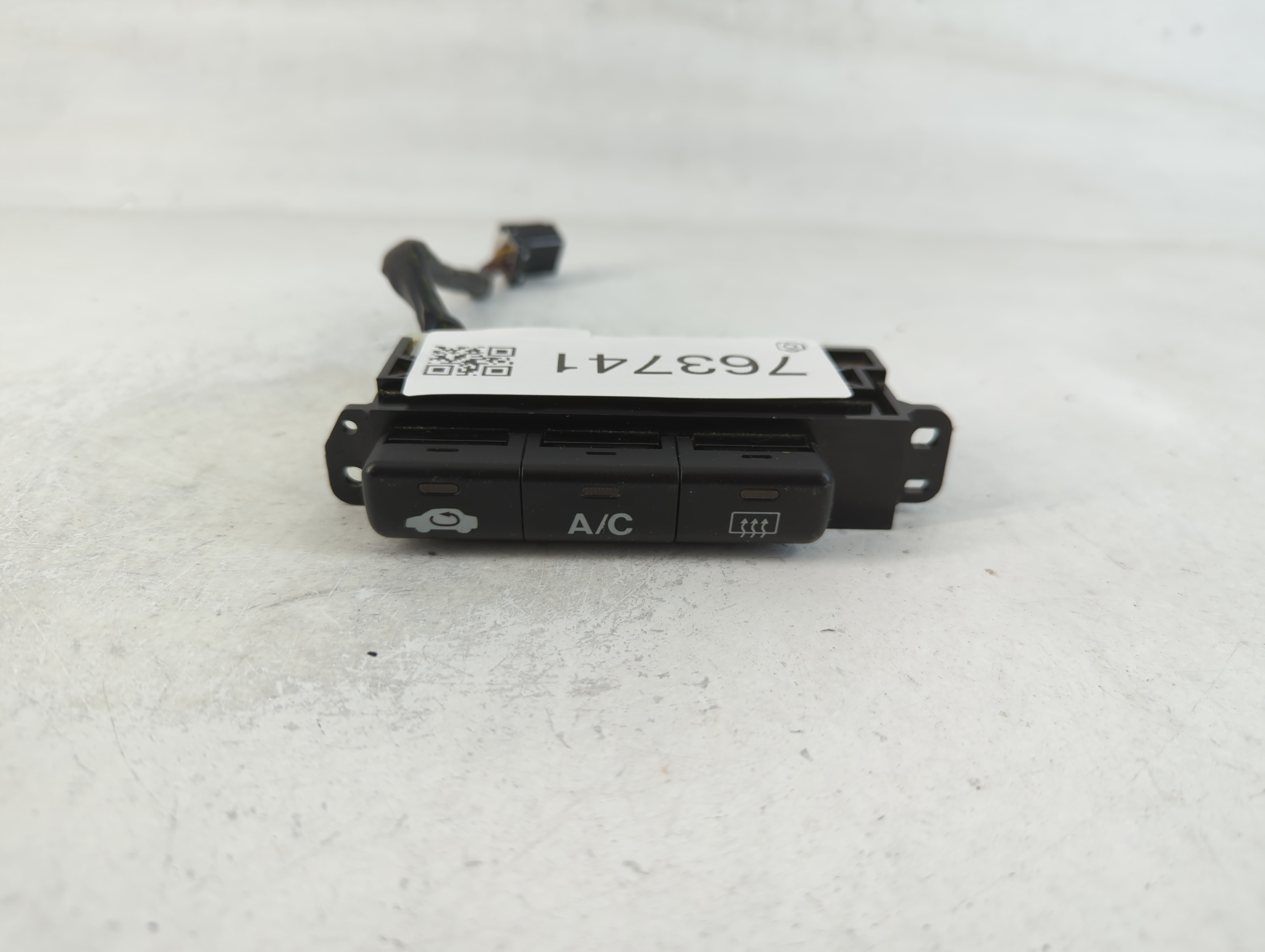 1999-2000 Honda Civic Ac Heater Roof Climate Control Ikh09 763741 - Oemusedautoparts1.com